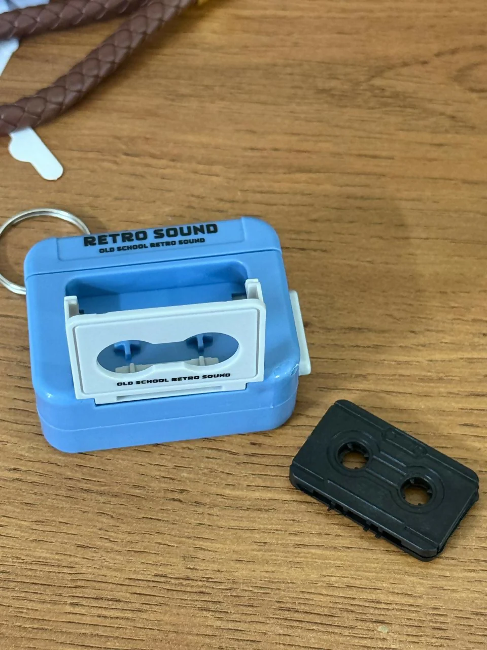 Retro Cassette Tape Keychain Sound Toy with Button Click Sound - Image 5