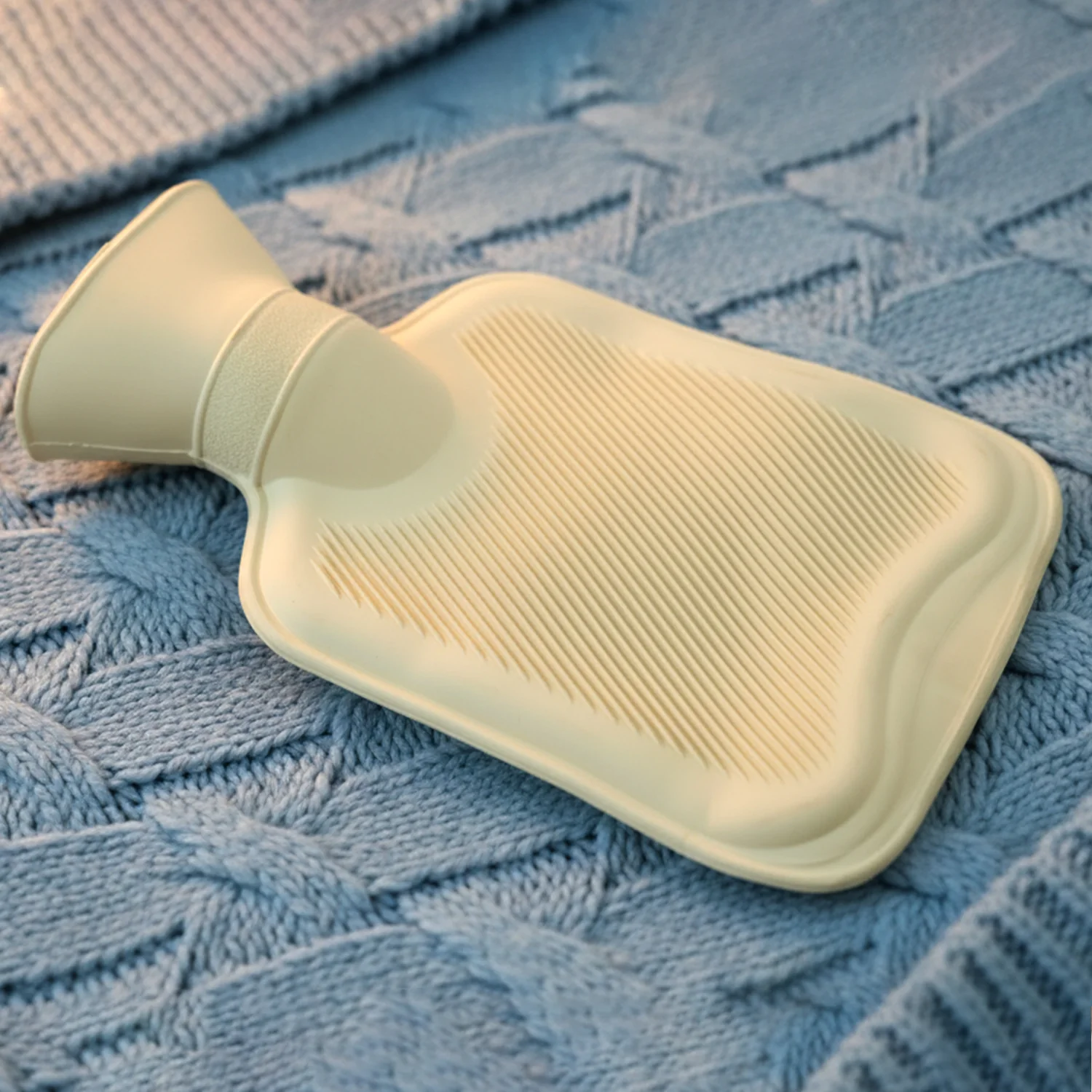 Reusable Hot Water Bag for Pain Relief & Warm Compress Therapy (1 Pc) - Image 7