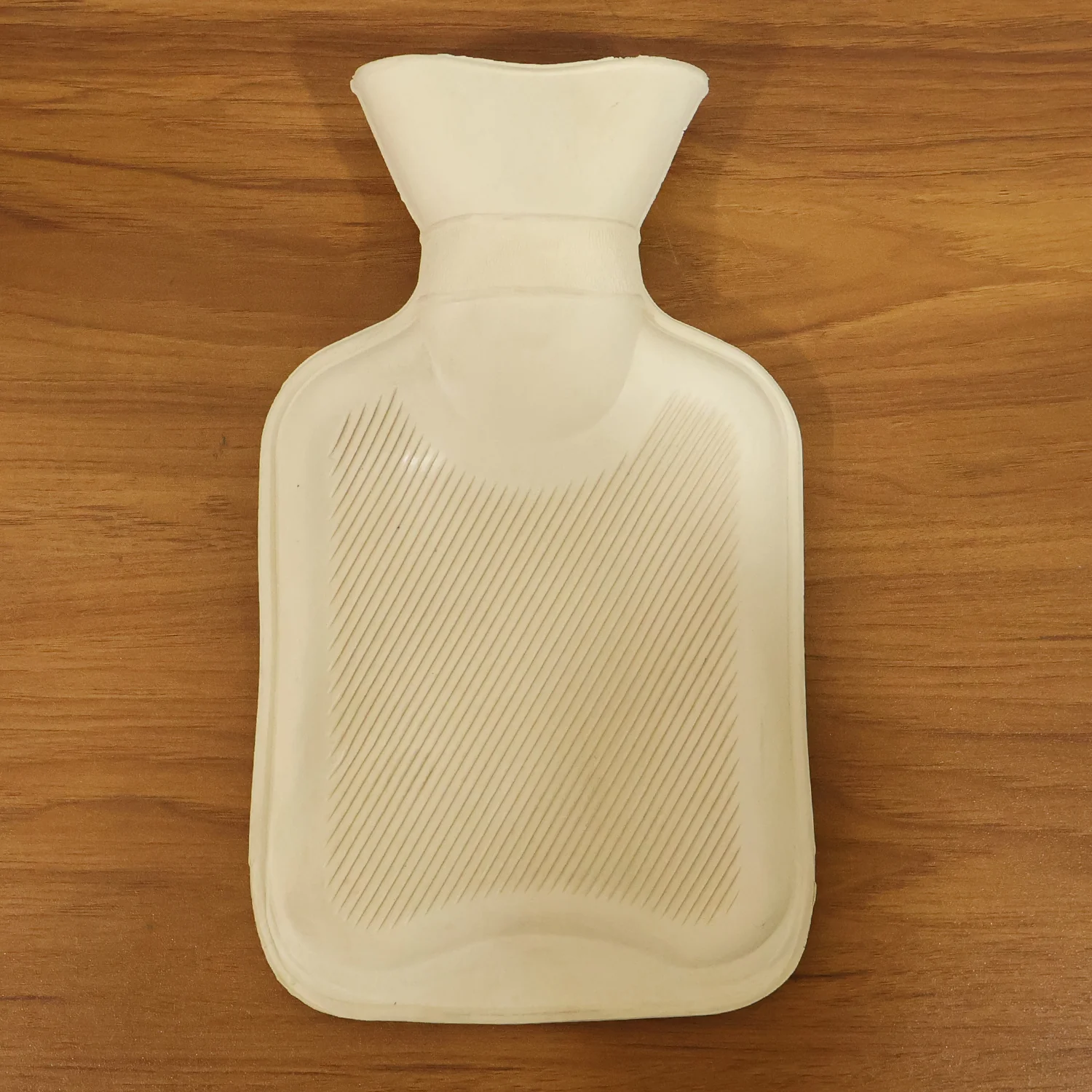 Reusable Hot Water Bag for Pain Relief & Warm Compress Therapy (1 Pc) - Image 9