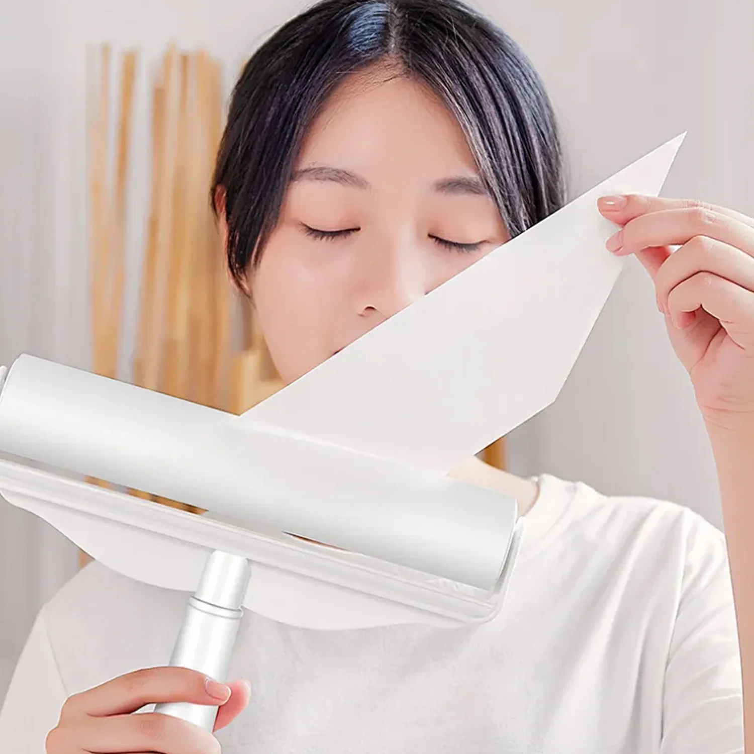 Reusable Pet Hair & Lint Remover Roller - (1 Pc / 23 × 17 cm) - Image 9