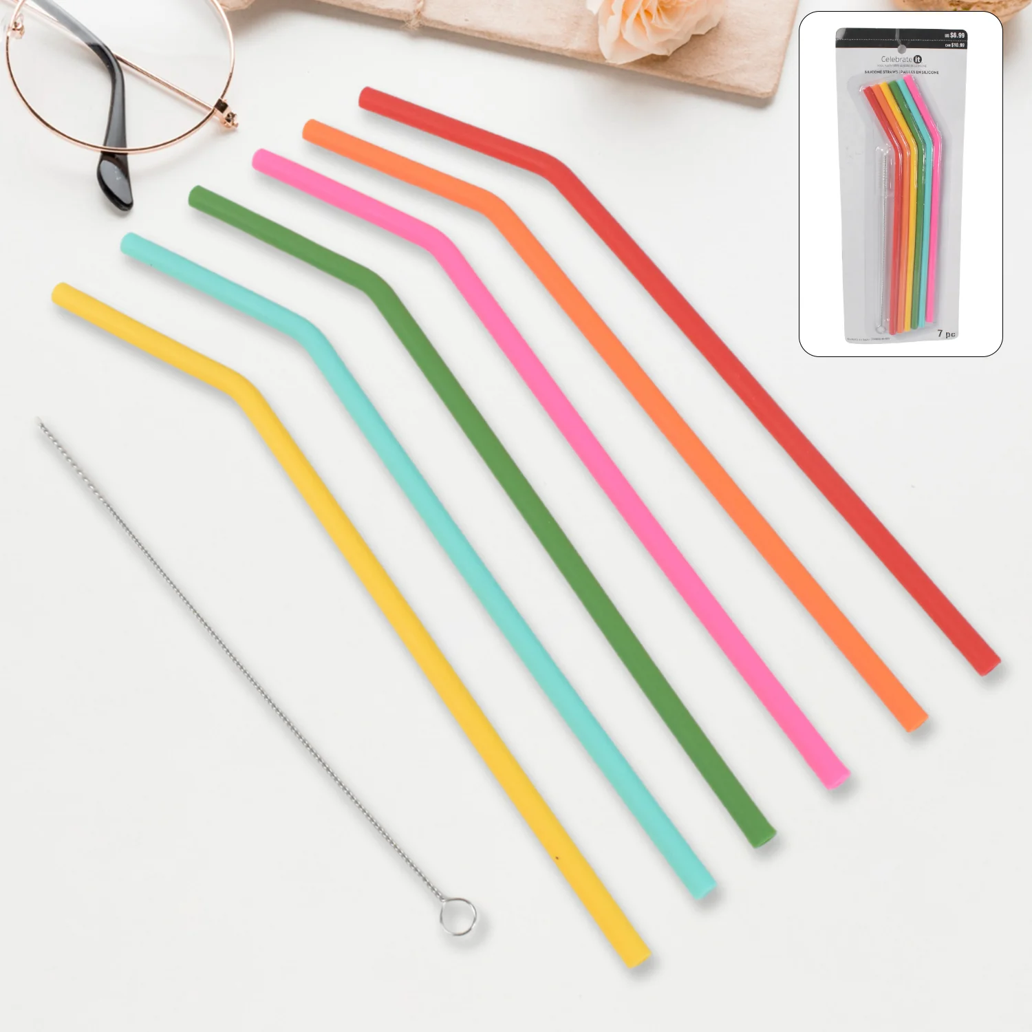 Reusable Silicone Straws Flexible Drinking Straws with Cleaning Brush (7 pc) - Image 3