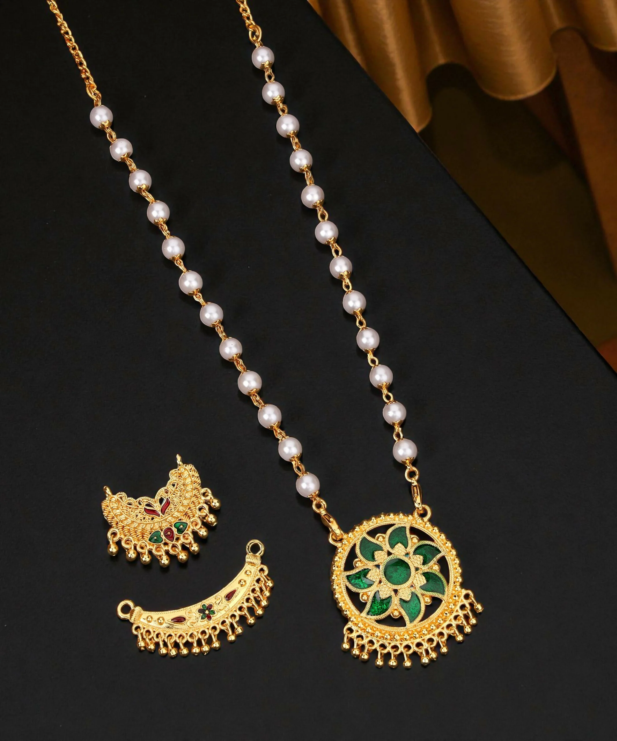 Romantic Gold Ruby Green Mina Work Crystal Heart Necklace Set - Image 2