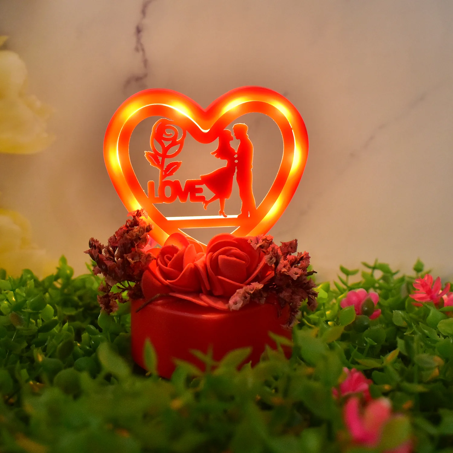 Romantic Heart-Shaped Love Couple Decorative Showpiece with Rose Base (1 Pc) - Image 4