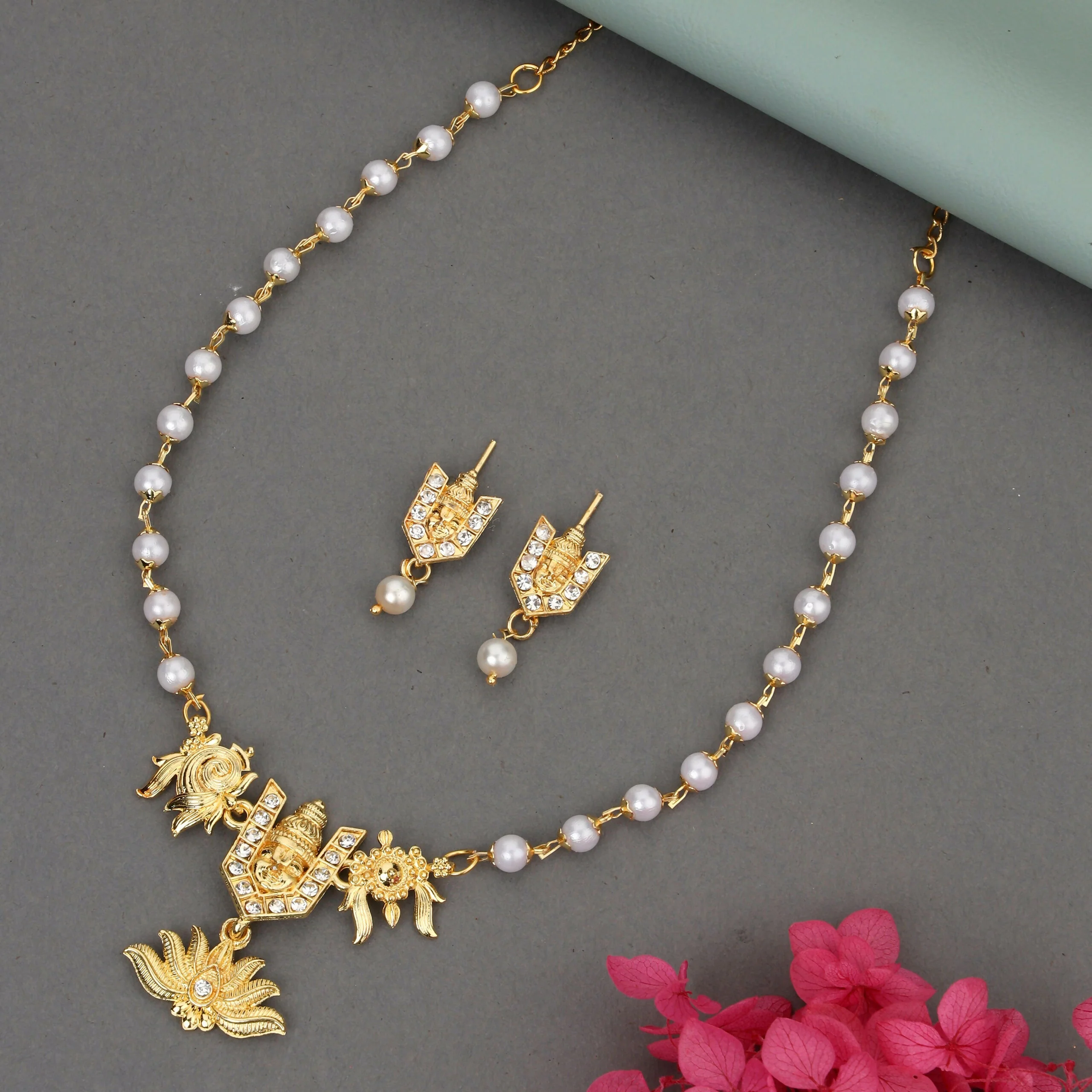 Romantic Rose Gold Ruby Red Crystal Heart Choker Set - Image 3