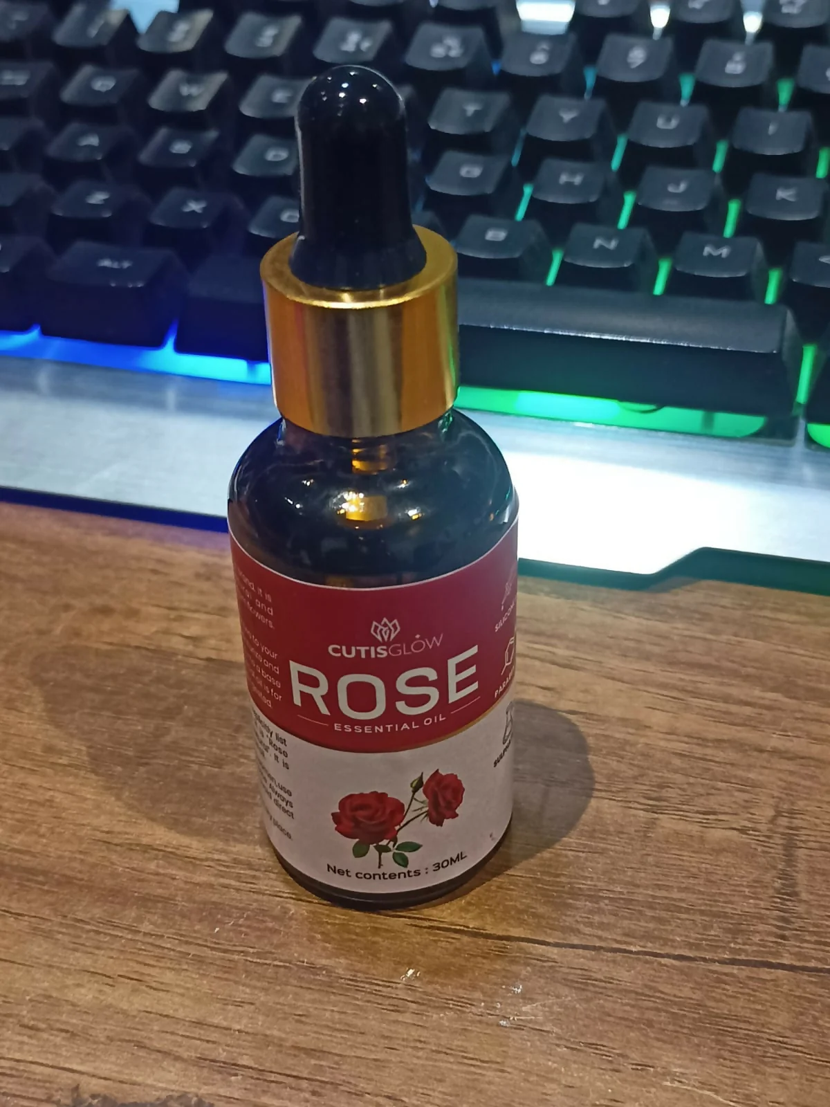 Eyelet Rose Essential Oil – 100% Pure & Natural Aromatherapy Oil 30ml - Image 8