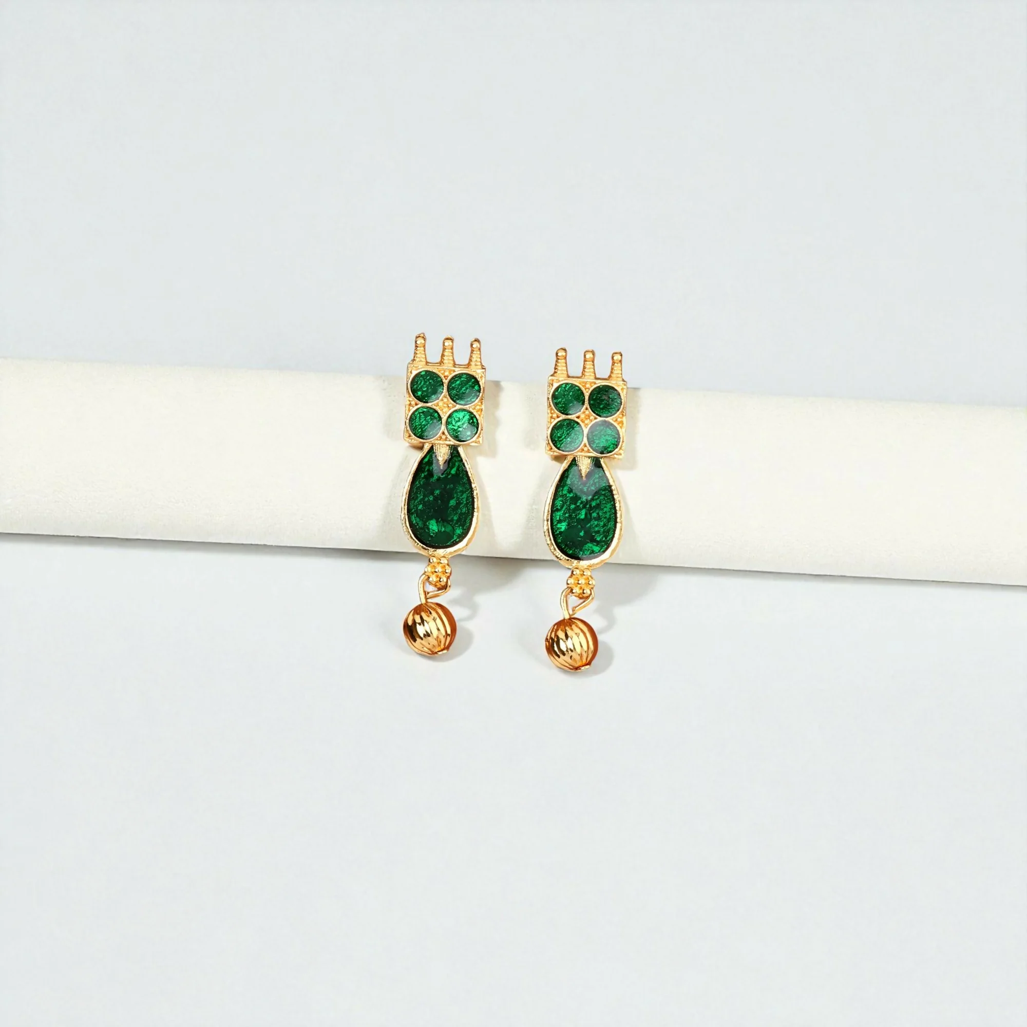 Rose Gold-Tone Bright Green Enamel Leaf Choker with Pearl Drops (Style A) - Image 2