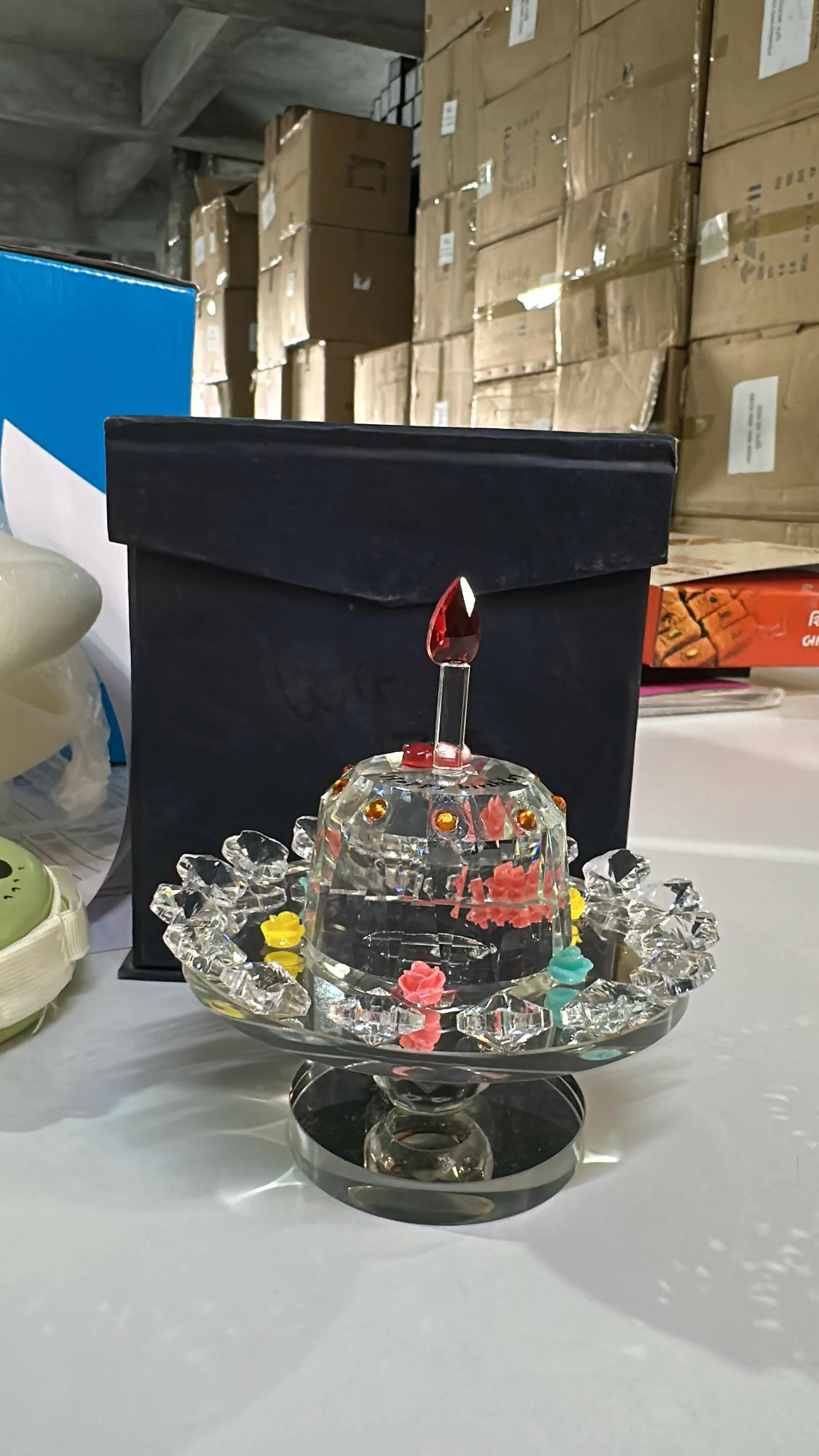 Rotating Crystal Cake Showpiece Decorative Table Centerpiece - Image 6