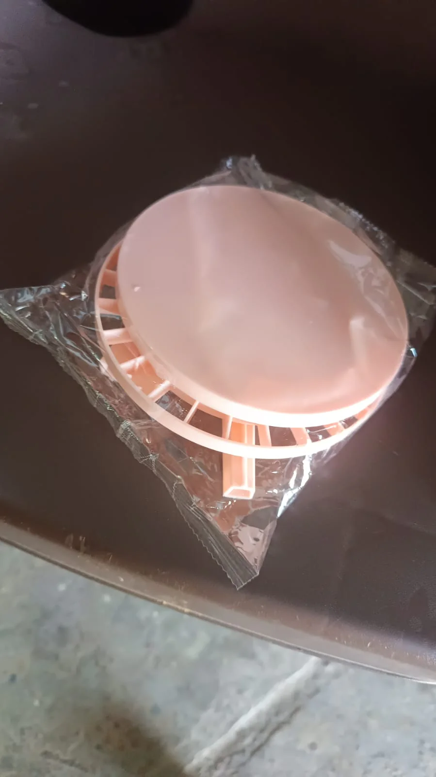 Rotating Makeup Brush Holder Stand (1 Pc) - Image 9