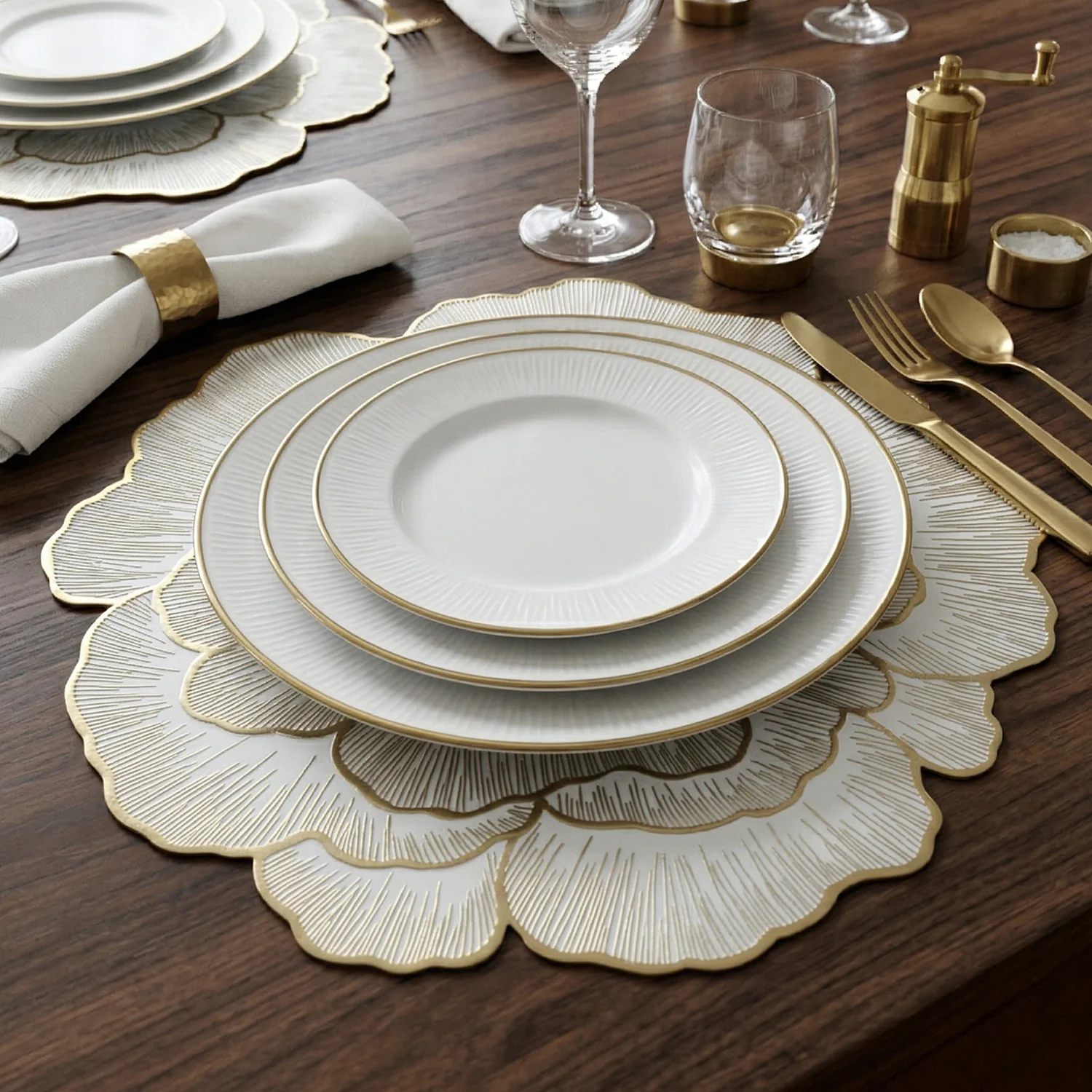 Round Floral Design PVC Table Mat 1 Pc 36x36 Cm - Image 3