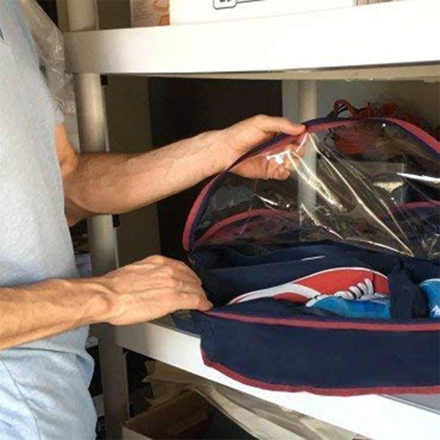 Round Foldable Shoe Organizer Bag 12-Section - Image 4