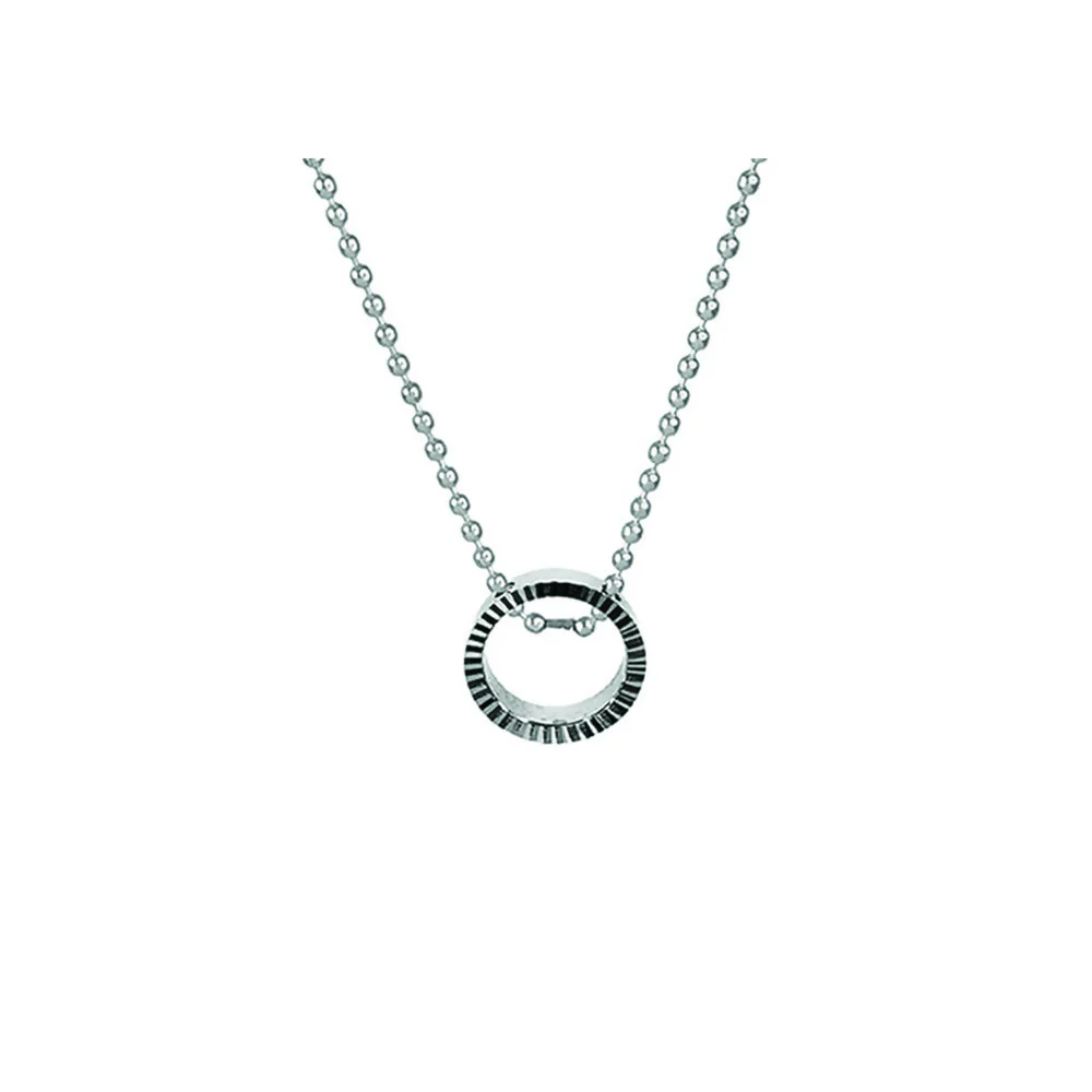 Round Shape Circle Ring Chain Pendant - Image 3