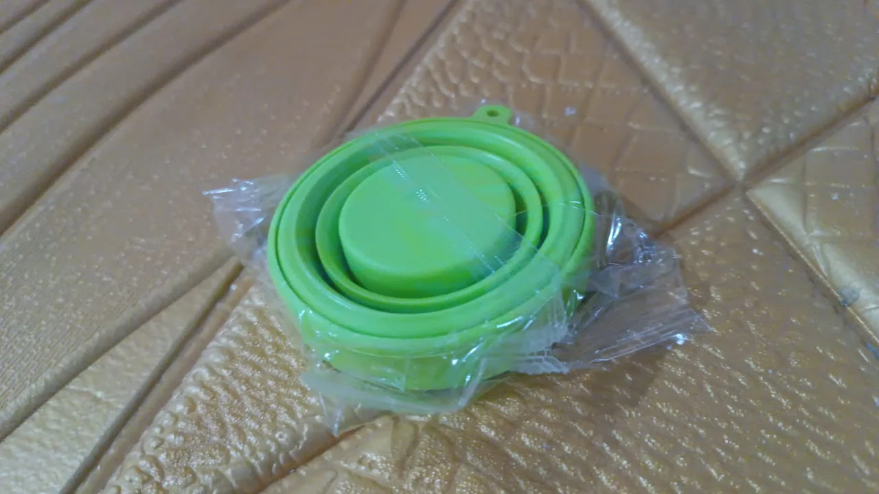 Round Silicone Foldable Glass / Cup, Foldable Travel Mug With Lid (1 Pc) - Image 12