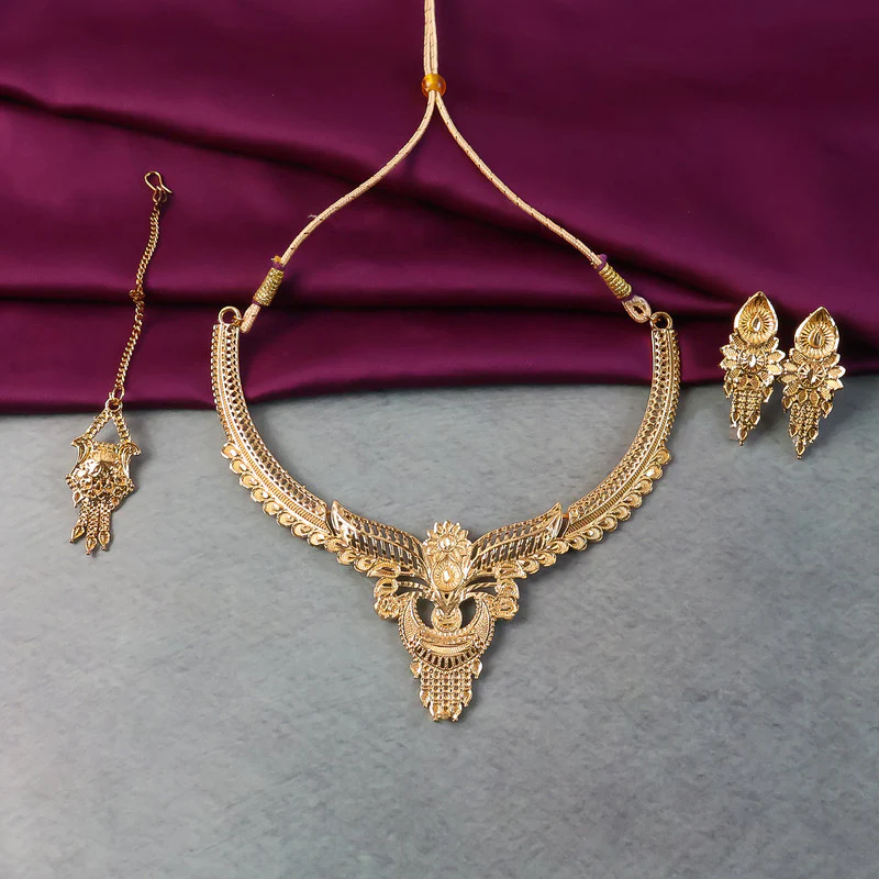 Royal Leaf Crest Choker Necklace Set – Traditional Jewellery for Weddings & Festivals - Image 3