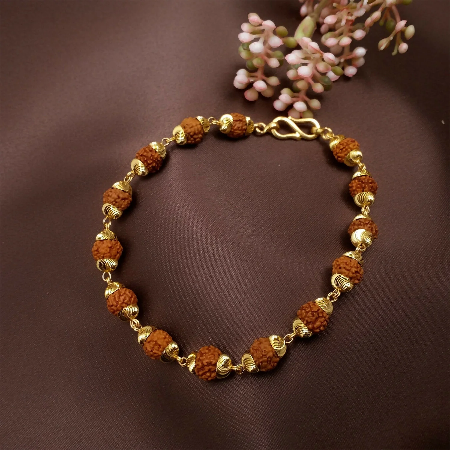 Rudraksha Gold Necklace & Bracelet Set with Designer Pendant - Image 3