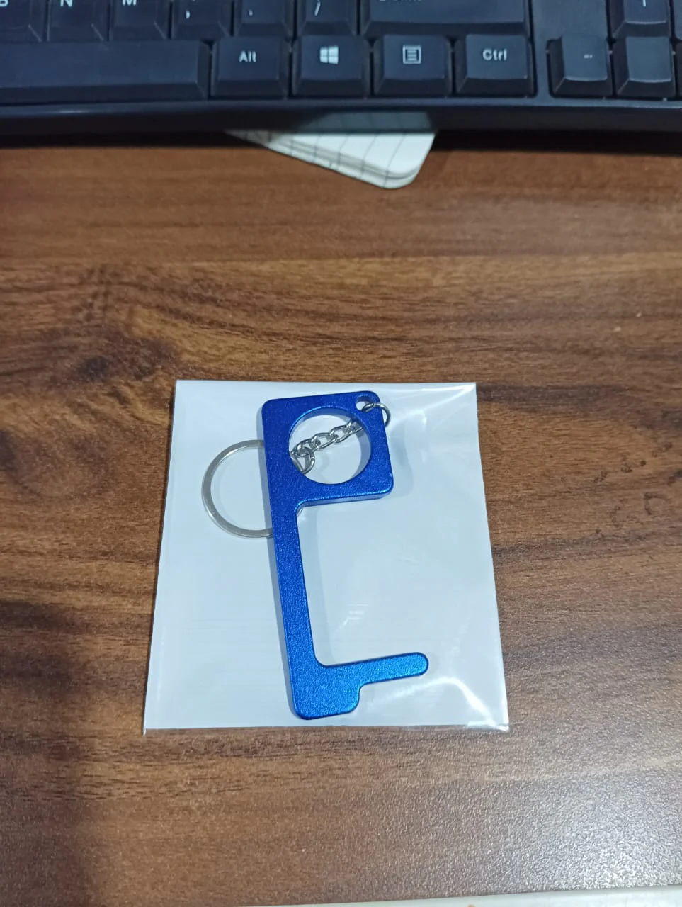 Metal Key Shape Keychain, Door Opener Tool (1 Pc) - Image 7