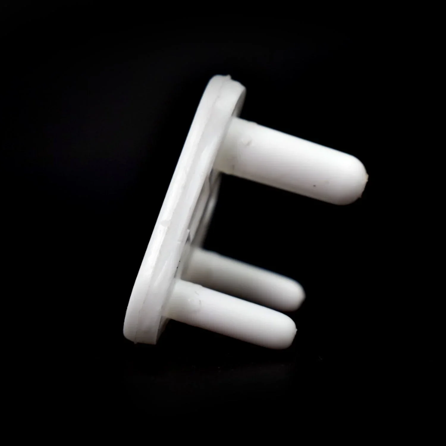 Safety Cover Guards for Electric Socket Plug (Big) - Image 5