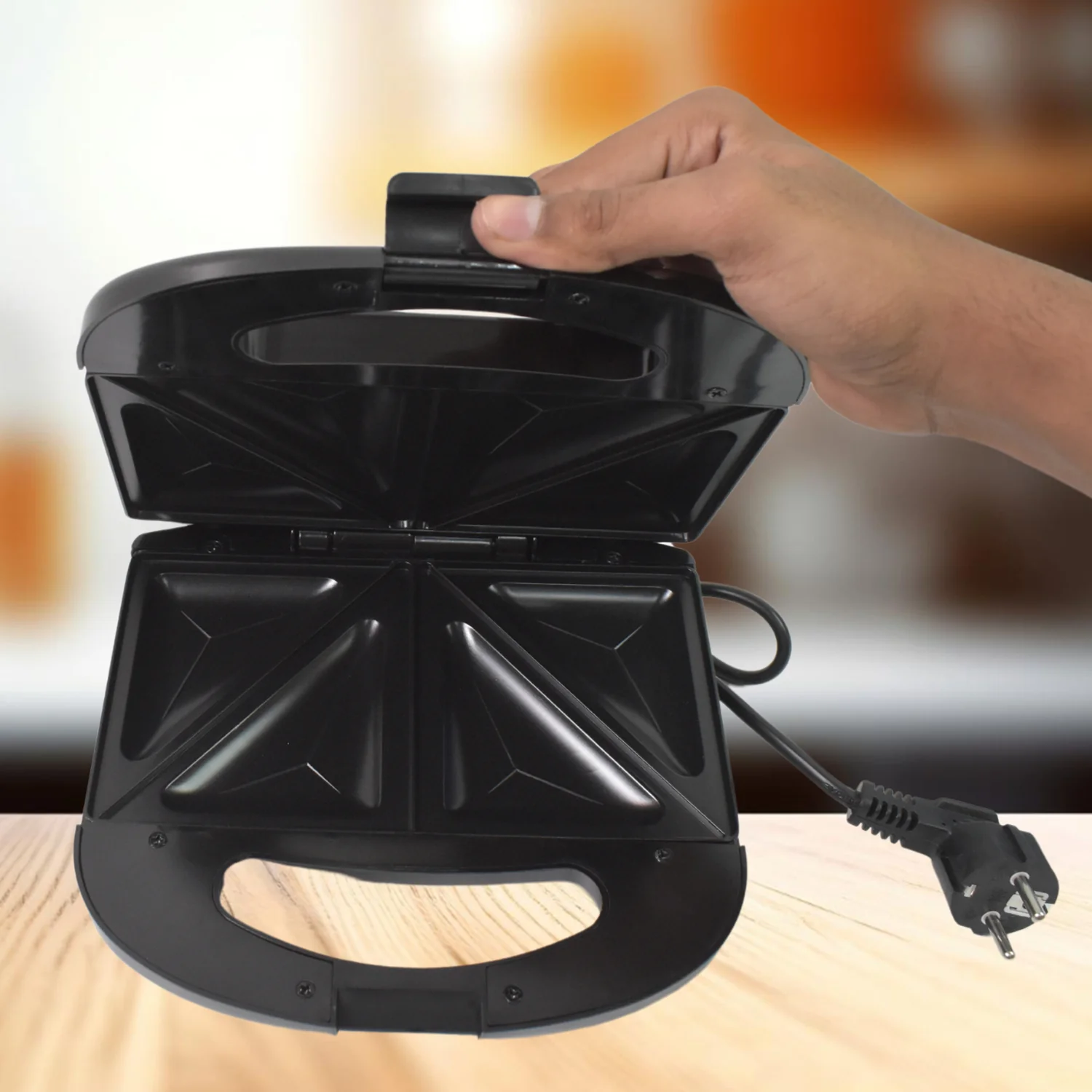 Sandwich Maker Makes Sandwich Non-Stick Plates| Easy to Use with Indicator Lights Sandwich toaster - Image 3