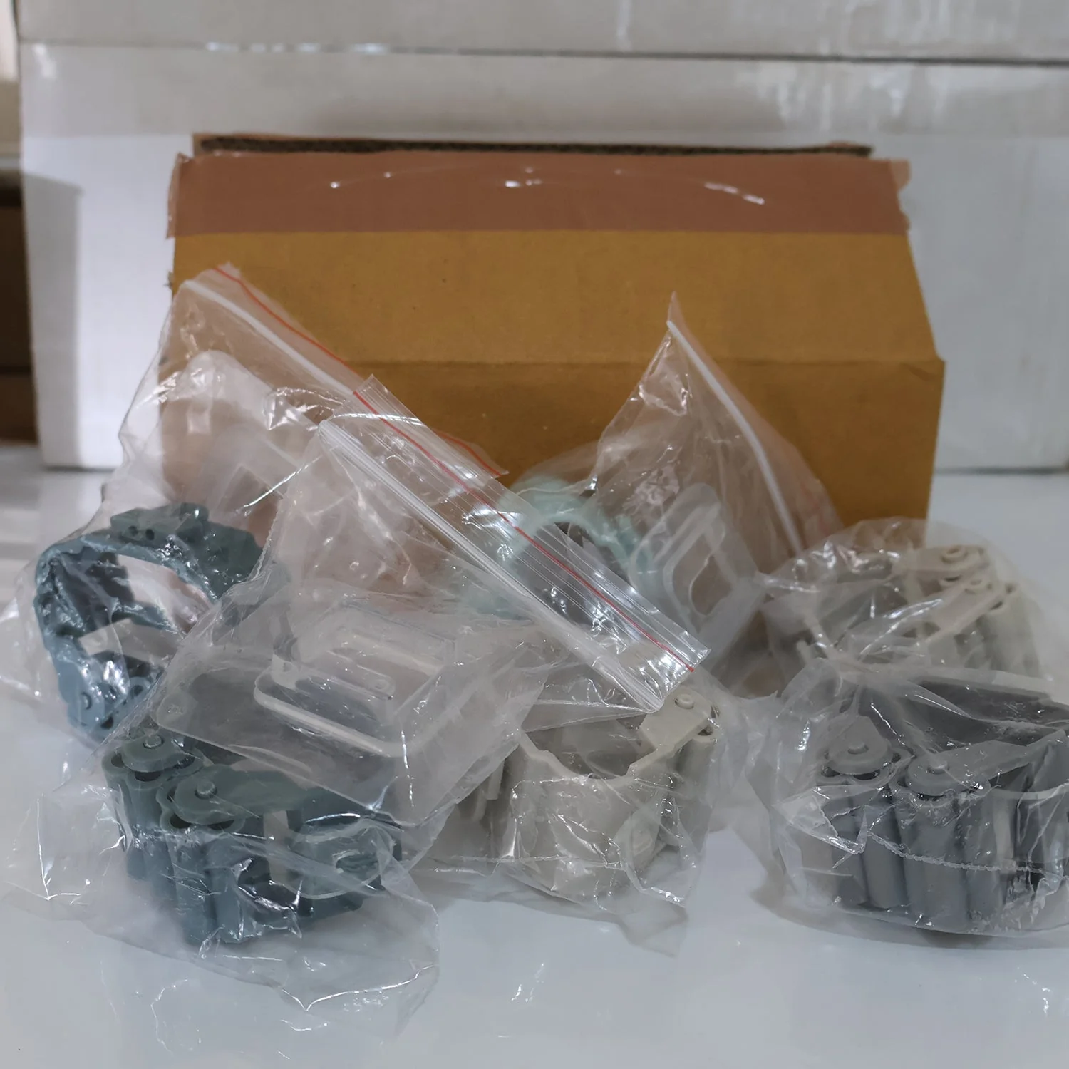 Self-Adhesive Mop and Broom Holder Clips (6 Pc Set) - Image 7