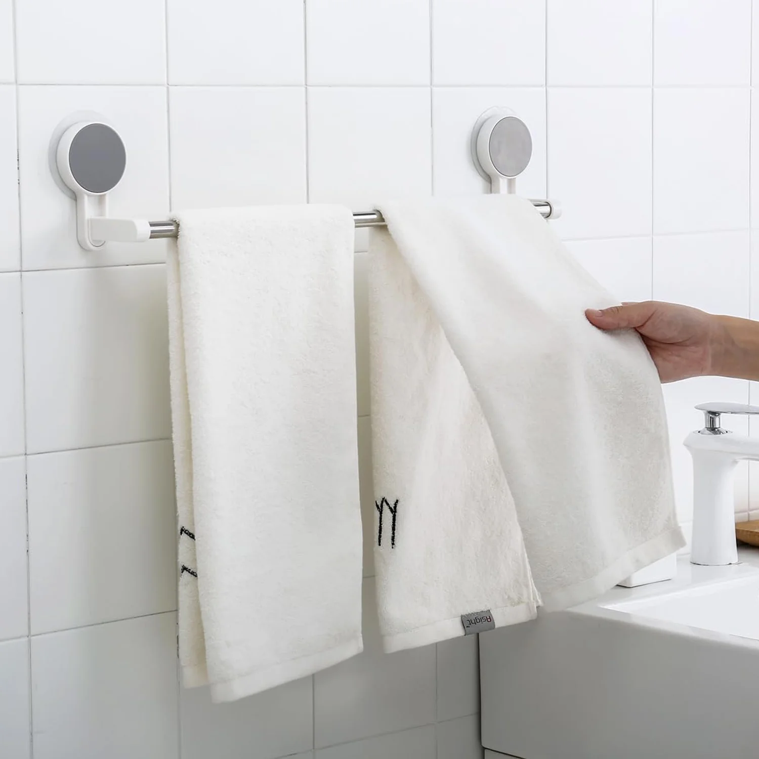 Self-Adhesive Towel Rod - (1 Pc) - Image 4