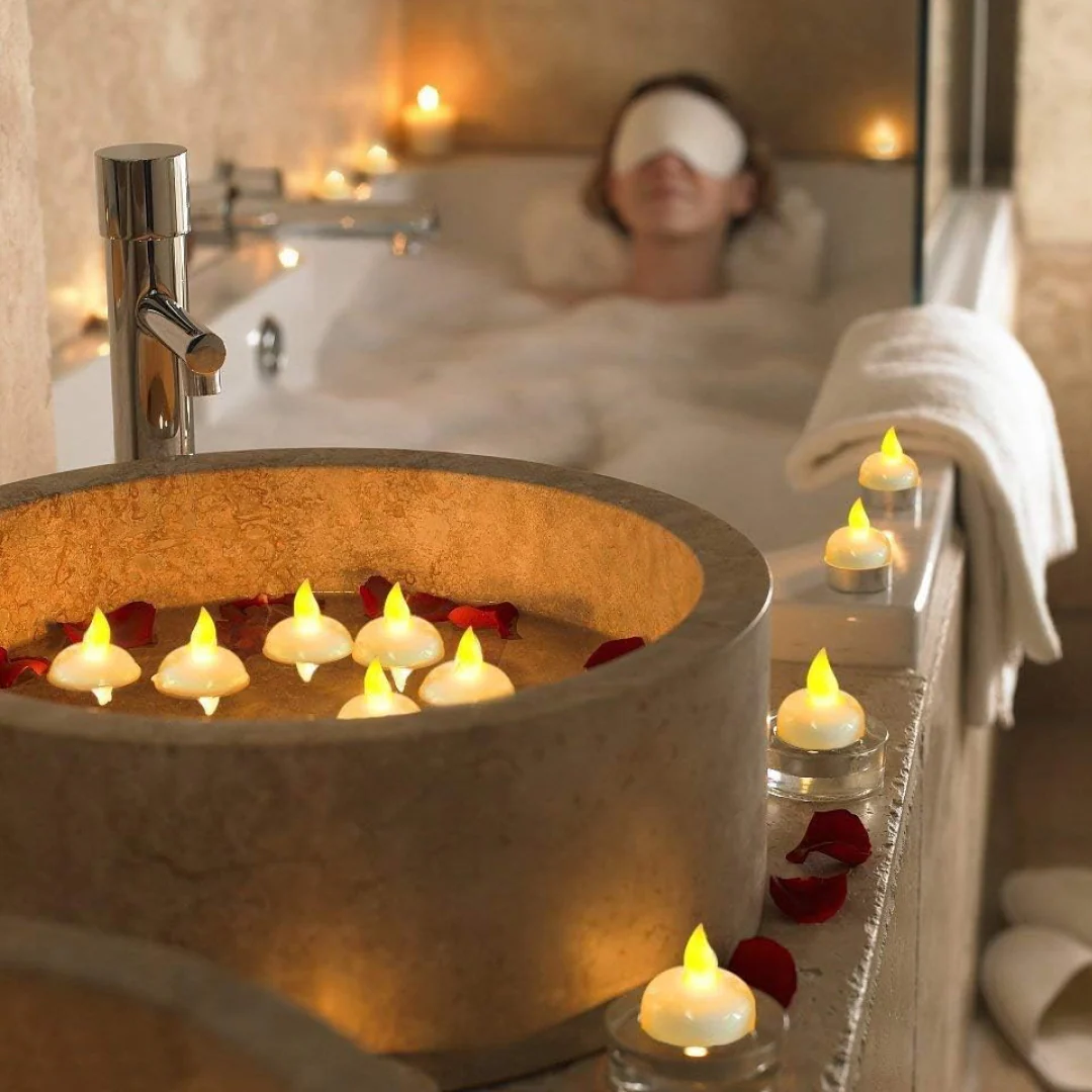 Set of 12 Flameless Floating Candles Battery Operated Tea Lights Tealight Candle - Image 7