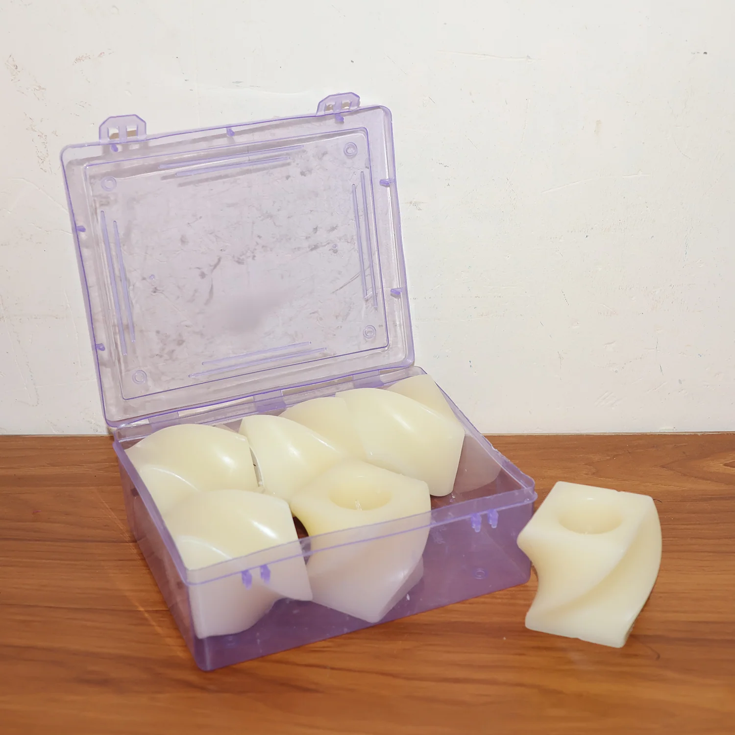 Set of 6 LED Flameless Decorative Candles – Square Shape Tealight Lamps - Image 8