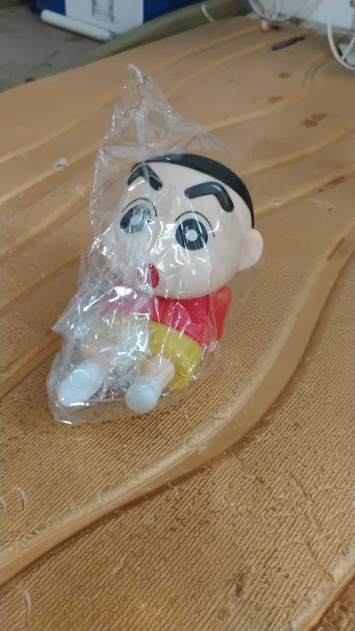 Shinchan Character Sitting Figurine (1 Pc / Mix Design) - Image 7