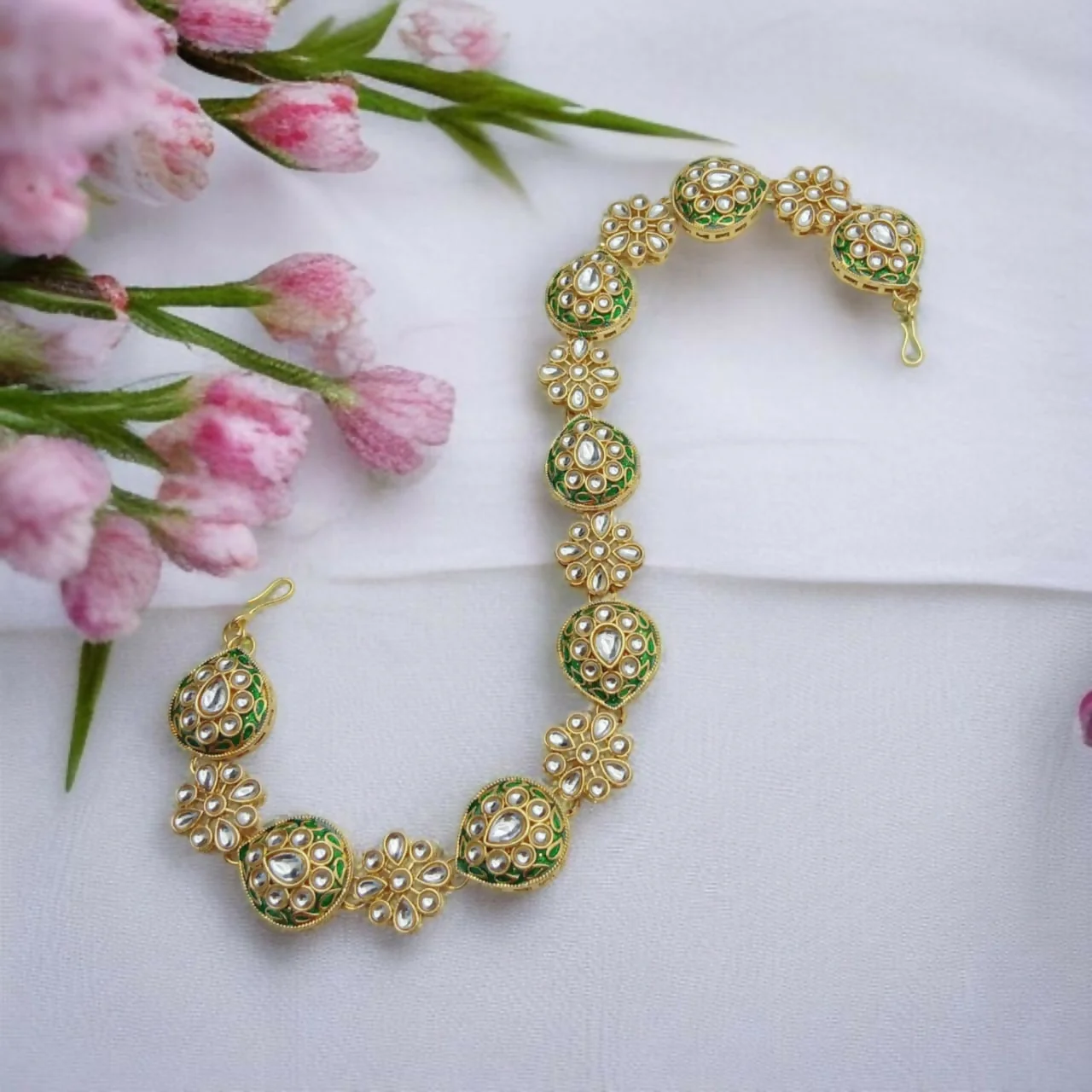 Meenakari & Kundan Gold-Toned Shishful Headband - Image 3