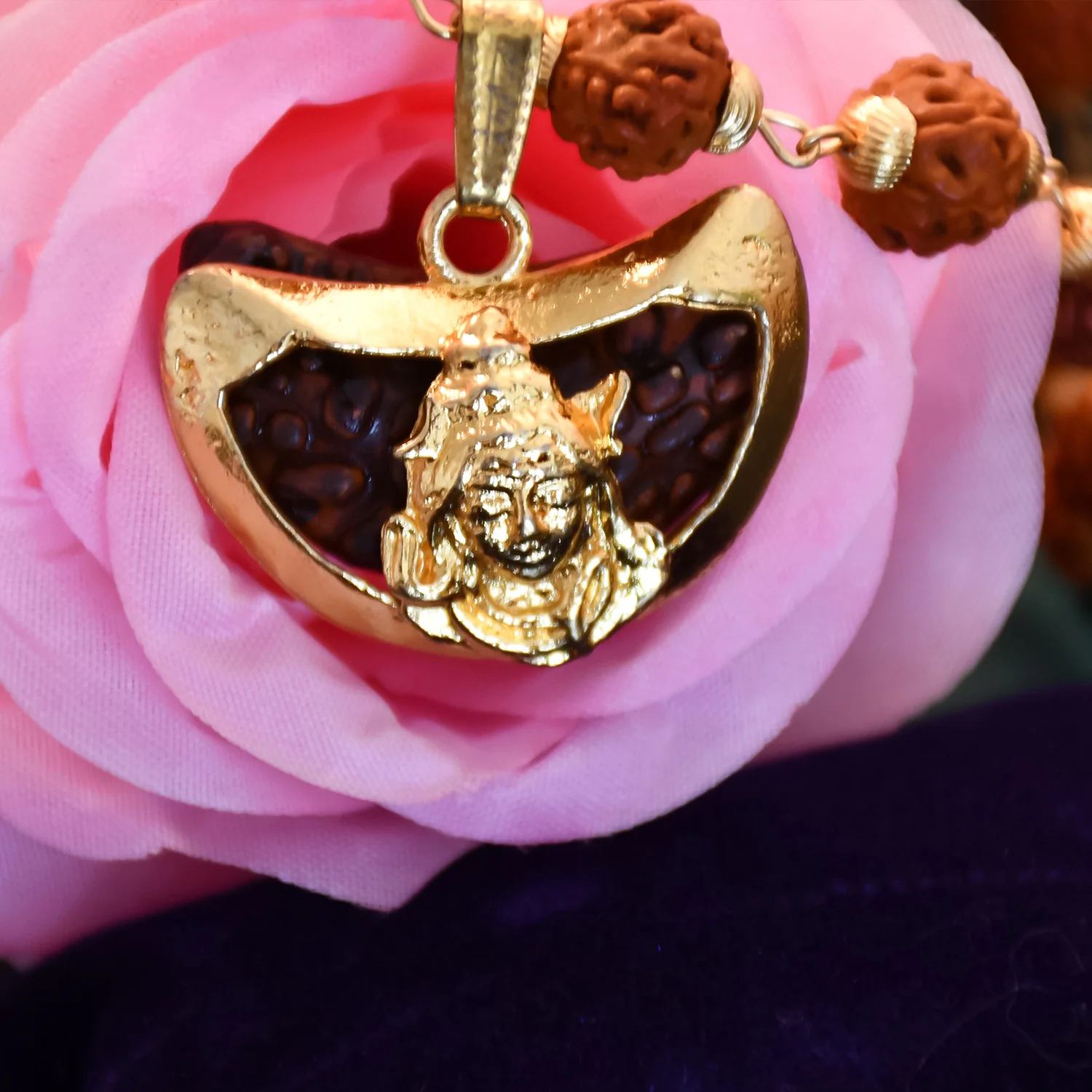 Shiv Pendant with Rudraksha: Divine Protection and Blessings - Image 2