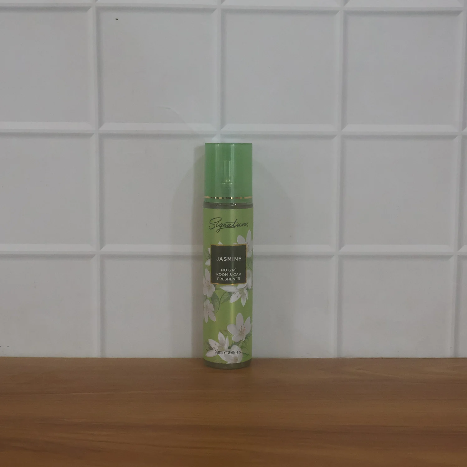 Signature Jasmine Room & Car Freshener Spray 250 ML - Image 10