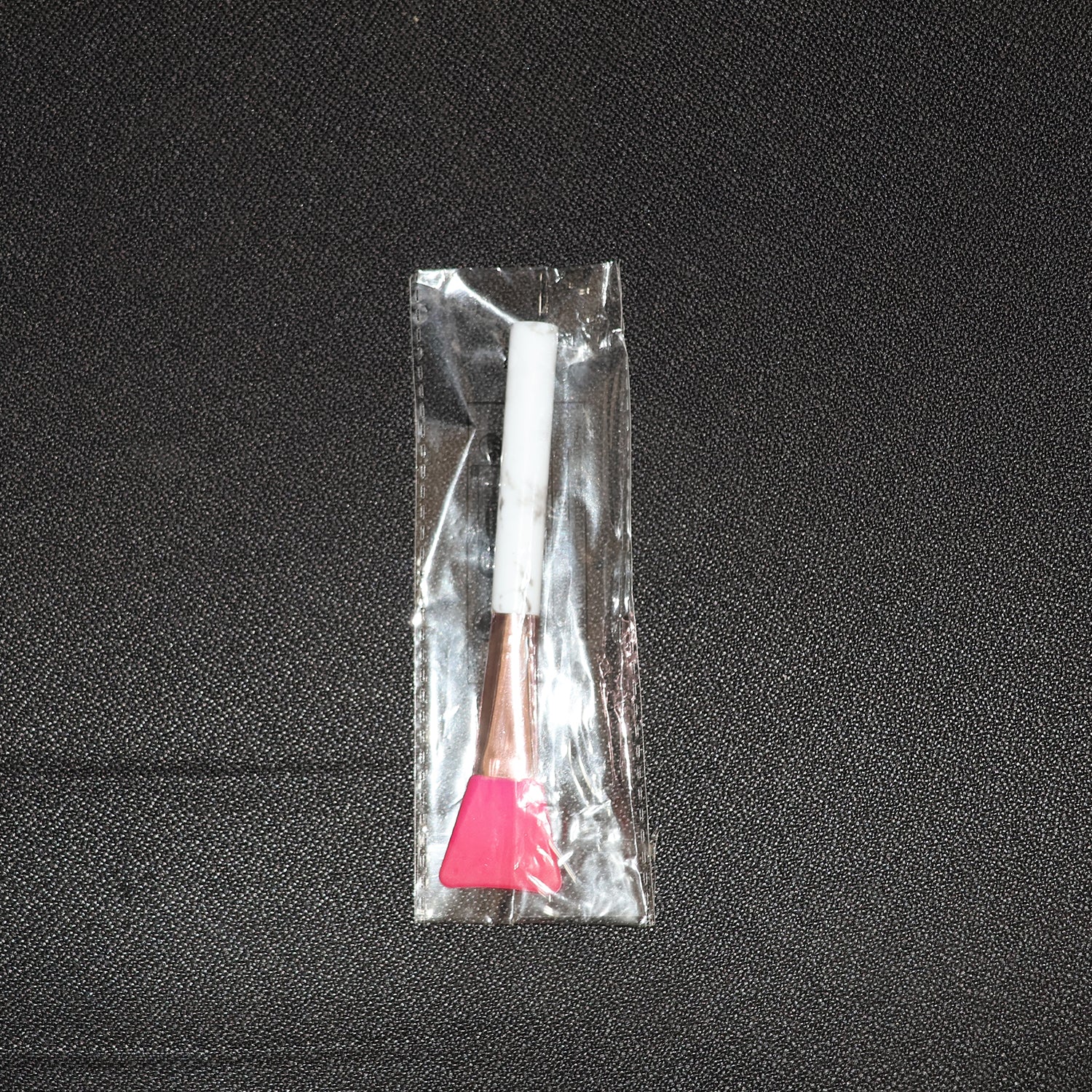 Silicone Face Mask Applicator Brush - (1 Pc) - Image 8