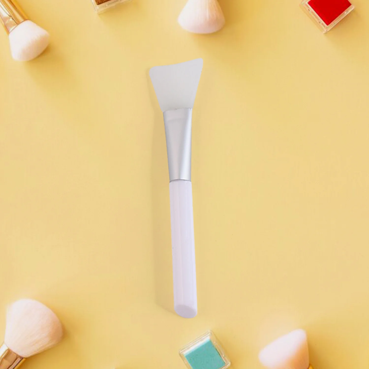 Silicone Face Mask Applicator Brush (1 Pc) - Image 6
