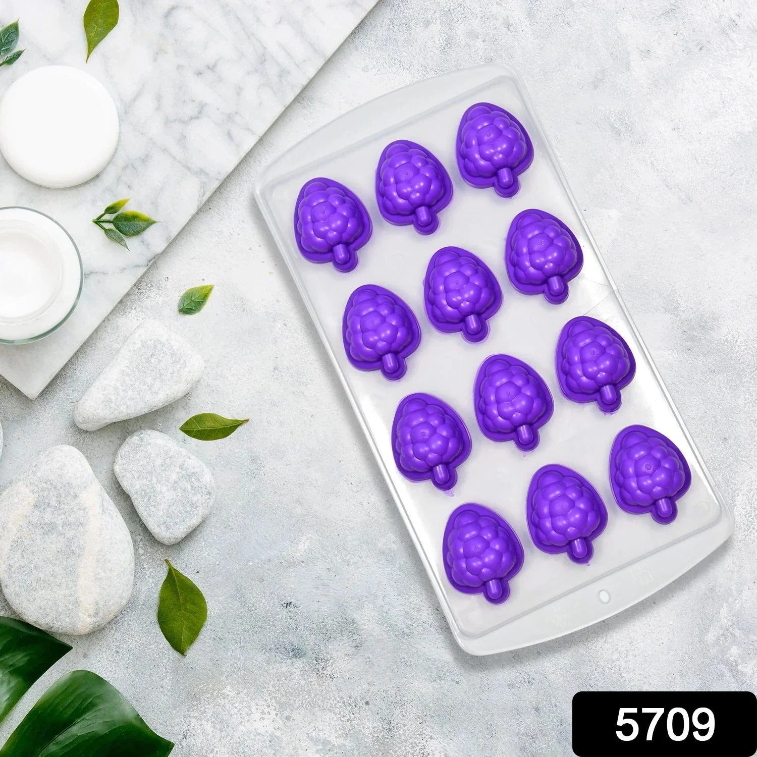 Silicone Mold Ice Cube Tray Creative Sweet Multi Type Ice Tray , Ice Cube Trays Multi Fruit Shape Ice Tray (1 Pc) - Image 2