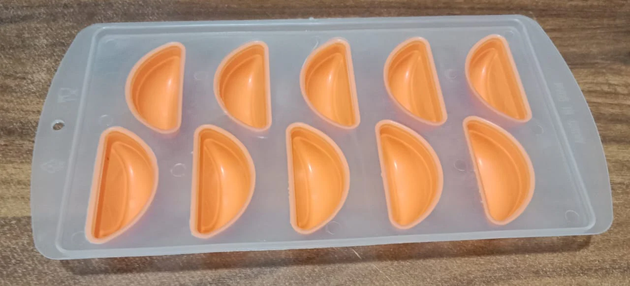 Silicone Mold Ice Cube Tray Creative Sweet Multi Type Ice Tray , Ice Cube Trays Multi Fruit Shape Ice Tray (1 Pc) - Image 6
