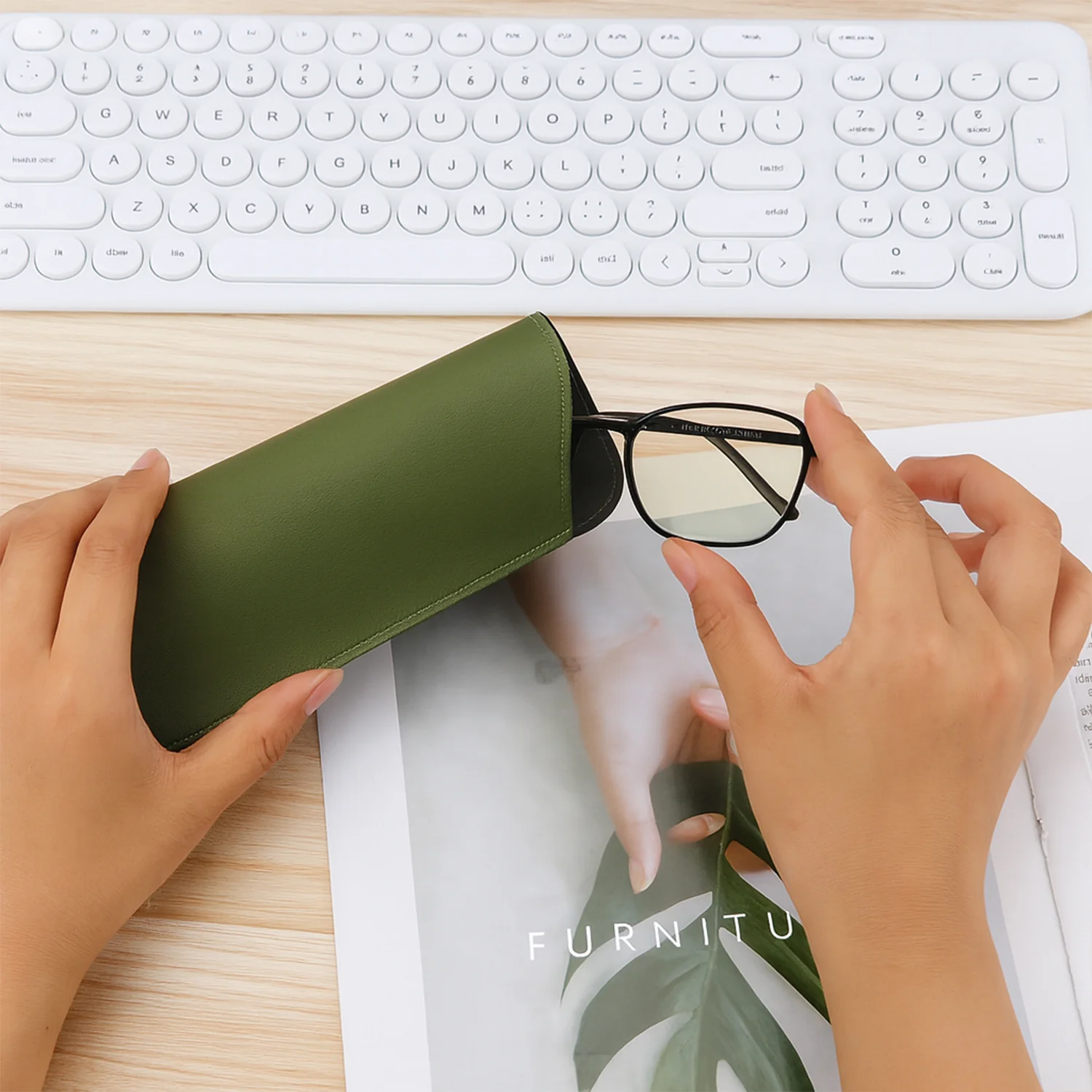 Slim PU Leather Glasses Sleeve - (1 Pc) - Image 4