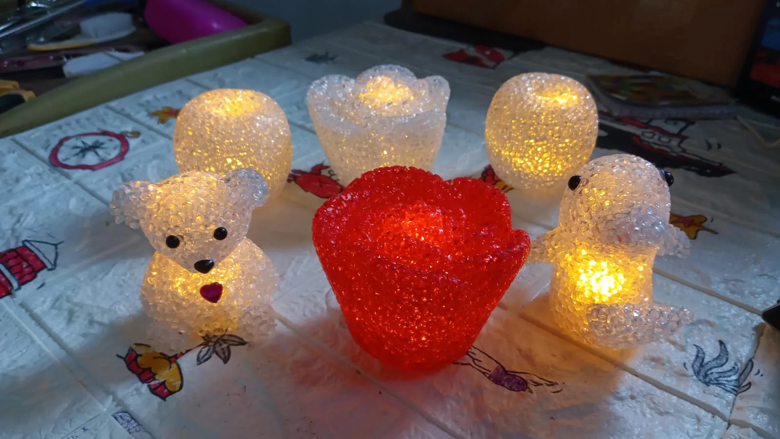 Decorative Multi Shape LED Night Lamp Set Cute Animal Design (6 Pc) - Image 17