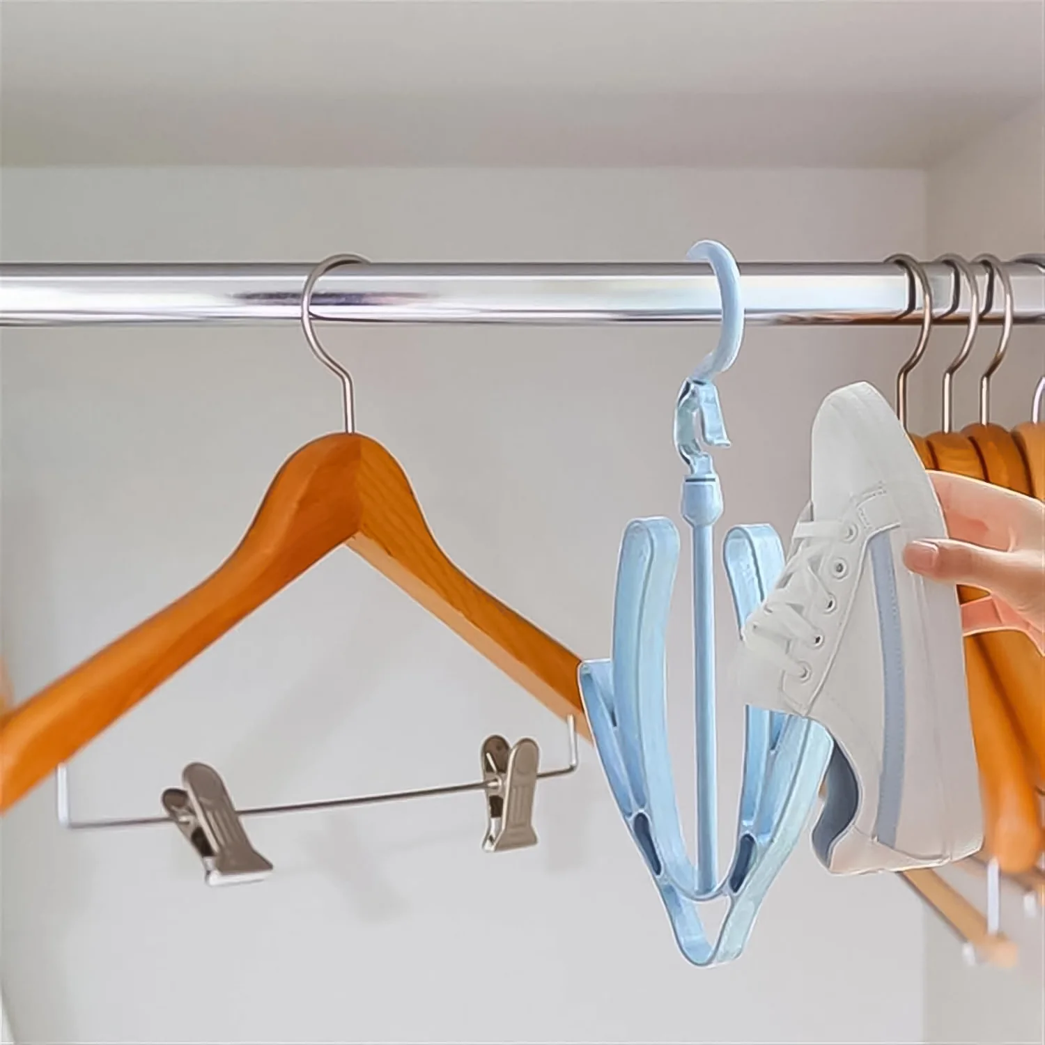 Small Shoes Drying Hanger, Rotatable Shoe Hanging Racks (1pc) - Image 4