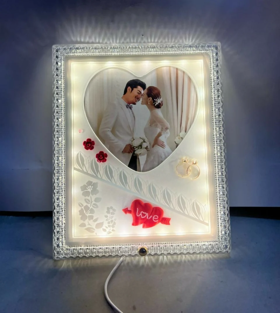 Small LED Photo Frame Lamp Heart & Love Design Customized Romantic Night Light - Image 4