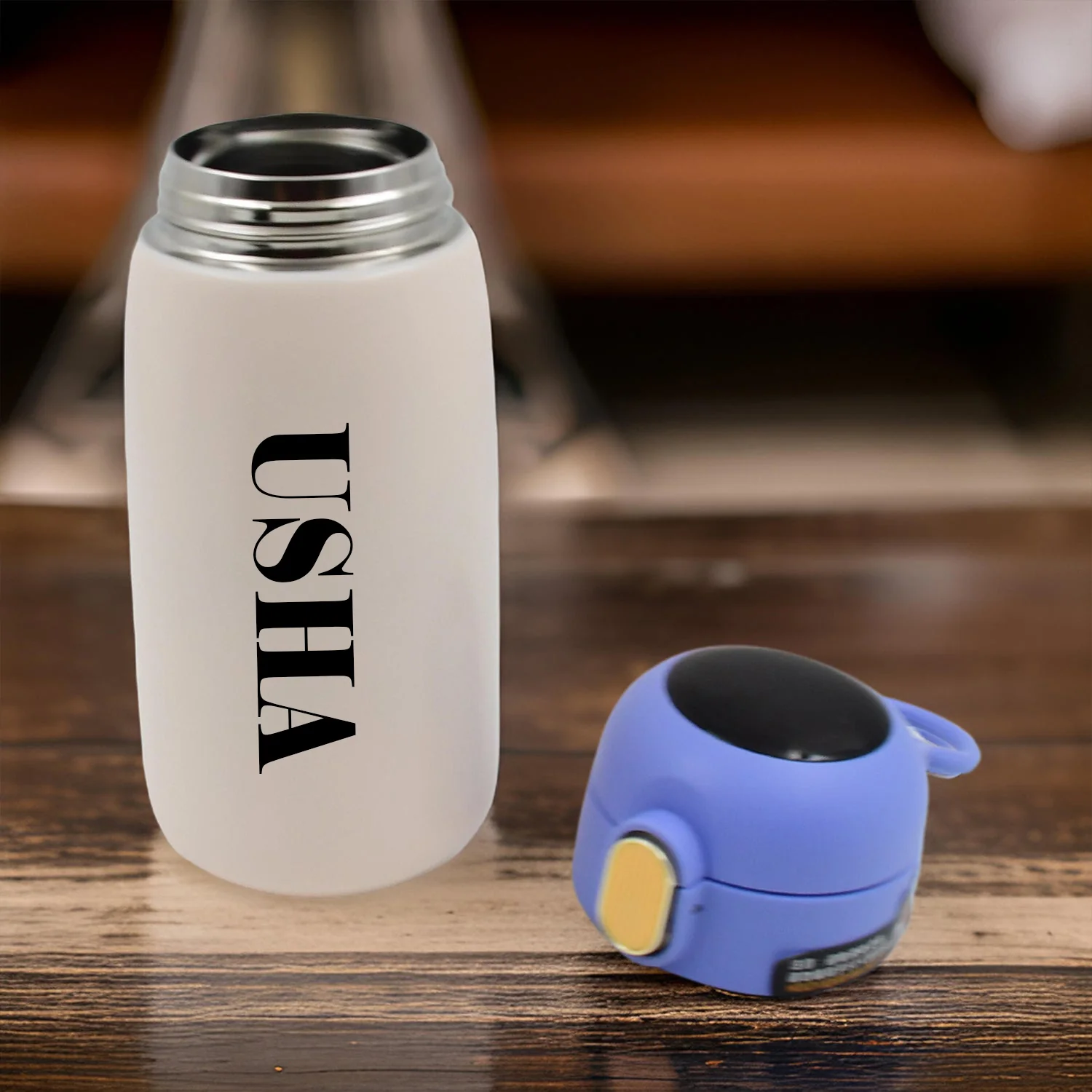 Customize Smart Vacuum Insulated Water Bottle With LED Temperature Display (420 ML) - Image 5