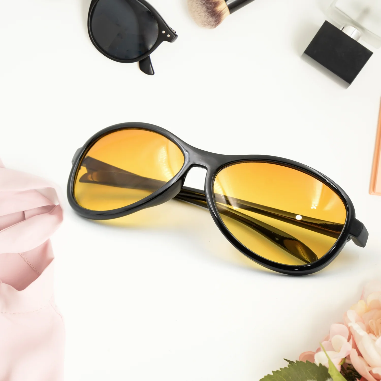 Smart Vision Glasses UV Protected Sunglasses, Lightweight and durable Sunglasses - Image 3