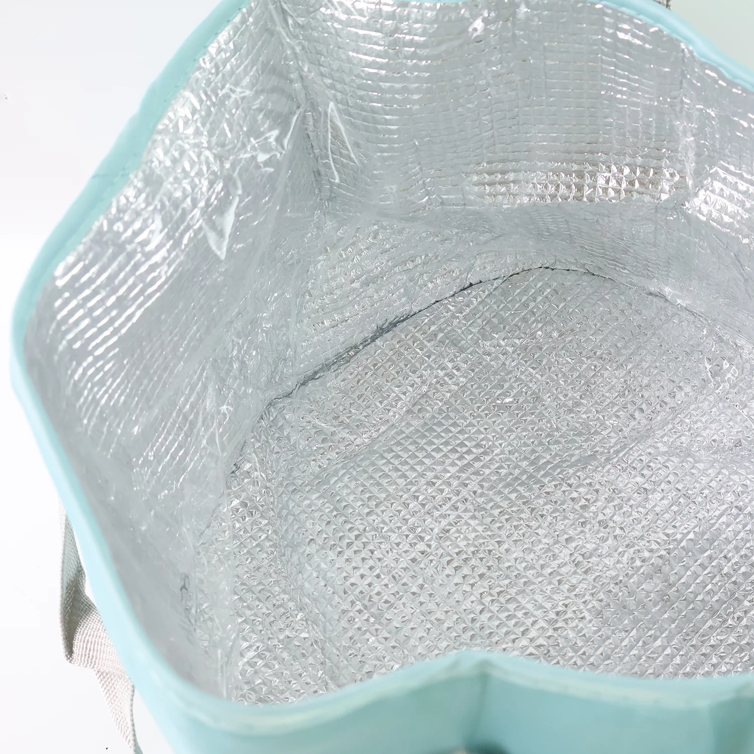 Soaking Feet Foldable Foot Tub Portable Bath Bag (1 Pc) - Image 3