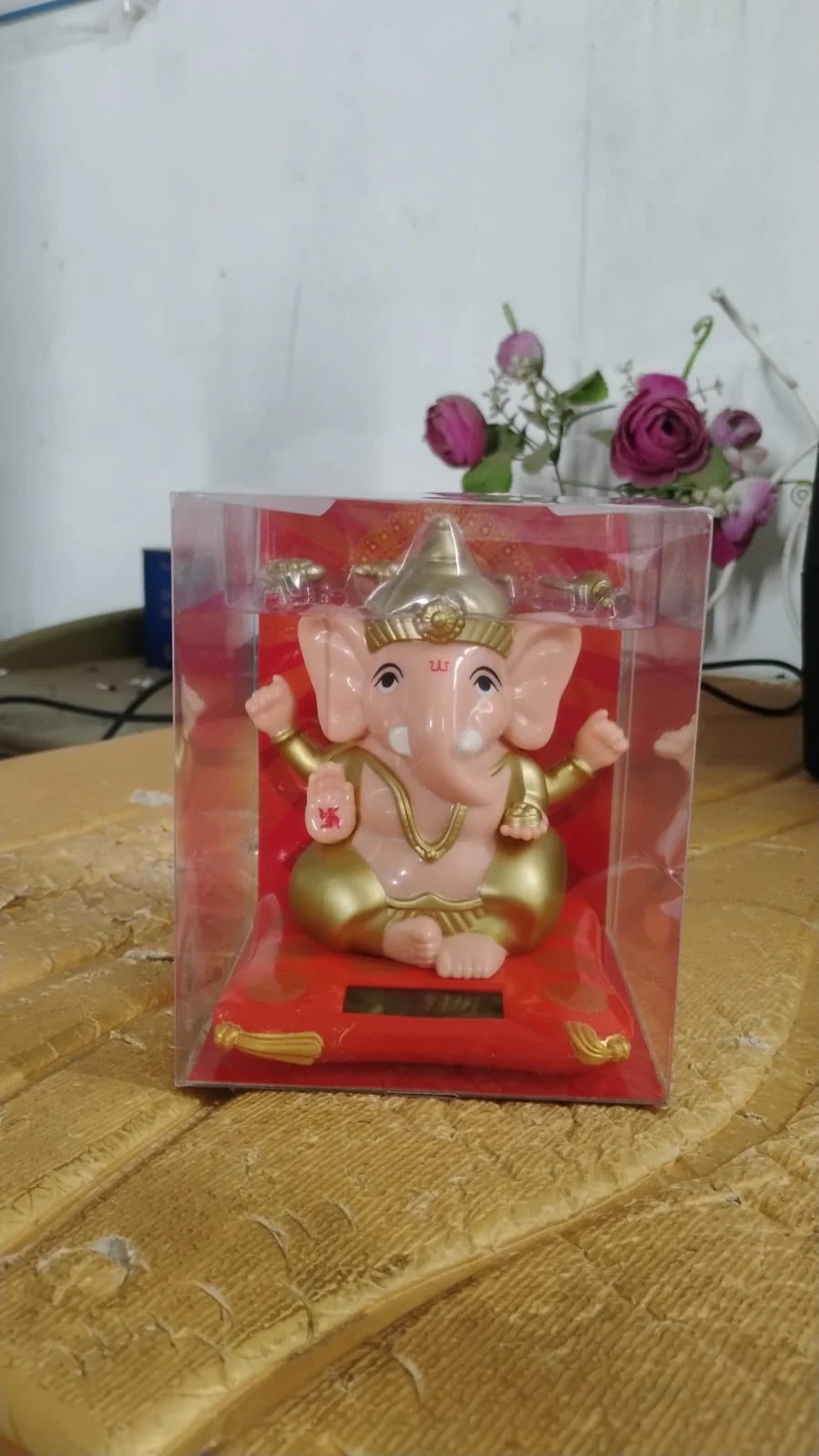 Solar-Powered Dancing Ganesha Idol – Decorative Lord Ganpati Showpiece with Movement - Image 8