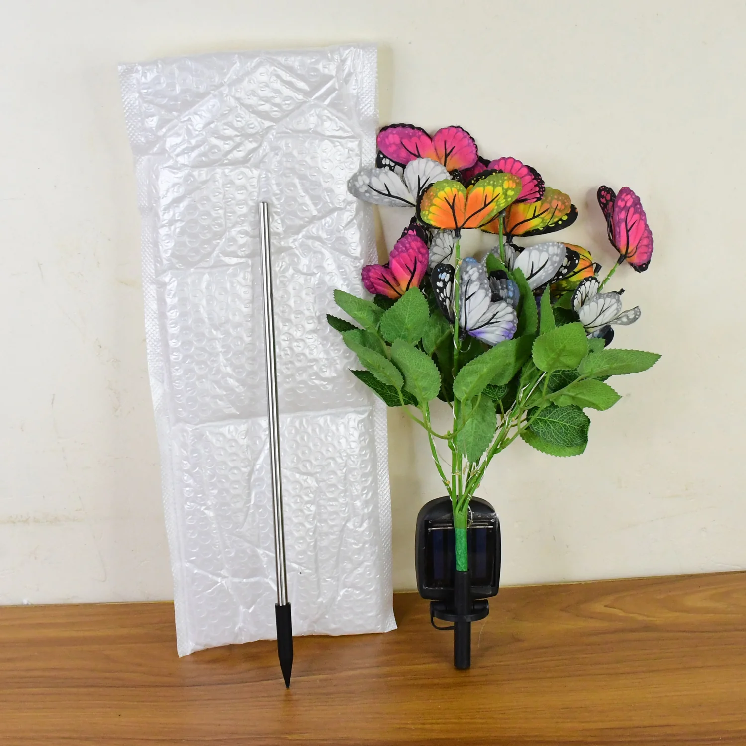 Solar-Powered LED Butterfly Garden Flower Light - Image 9