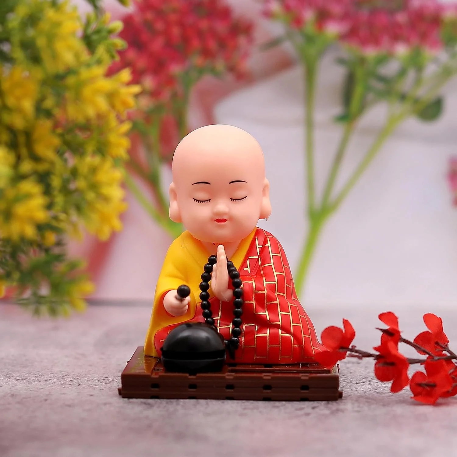 Solar Powered Sitting Buddha Statue (1 Pc / Medium) - Image 3
