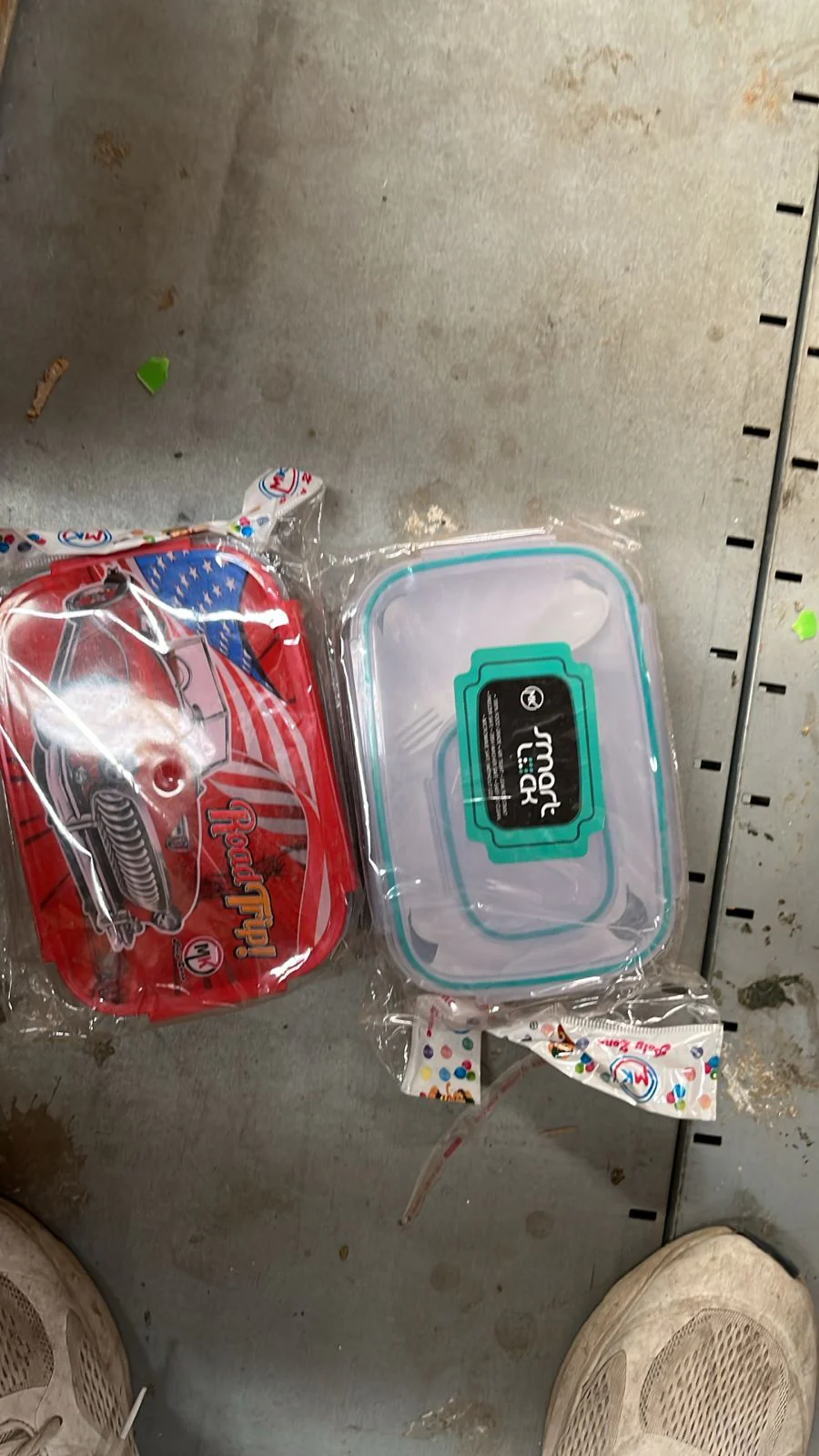 Beautiful Car Design Printed Plastic Lunch Box With Inside Small Box & Spoon for Kids, Air Tight Lunch Tiffin Box for Girls Boys, Food Container, Specially Designed for School Going Boys and Girls - Image 6