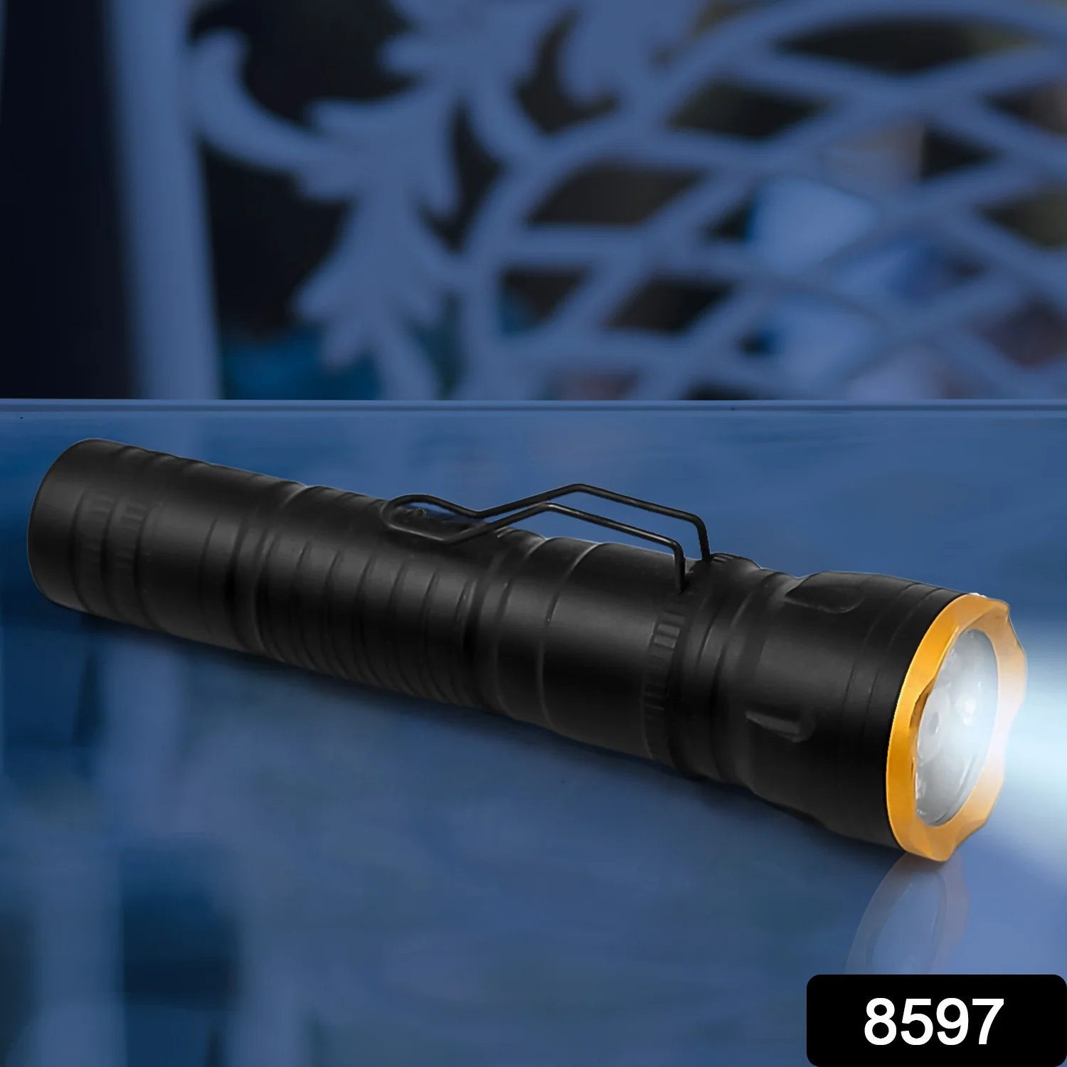 2in1 5 LED With 1 Laser Light Portable Mini Torch / Flashlight LED Powerful High Lumens Pen Light with Clip, Portable Pocket Compact Torch for Emergency A Battery operated (1 Pc / Battery not included) - Image 2