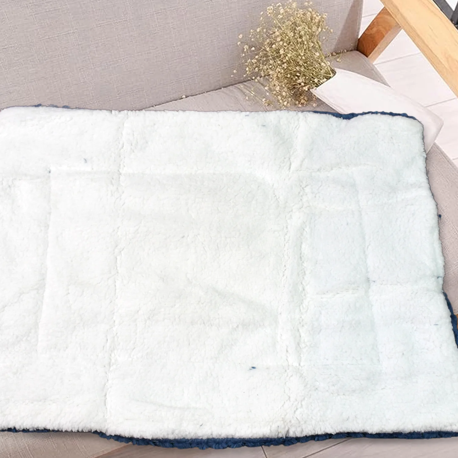 Pet Soft Cat Dog Towel, Warm Sleep Mat (50×37 Cm / 1 Pc / Mix Color & Design) - Image 6
