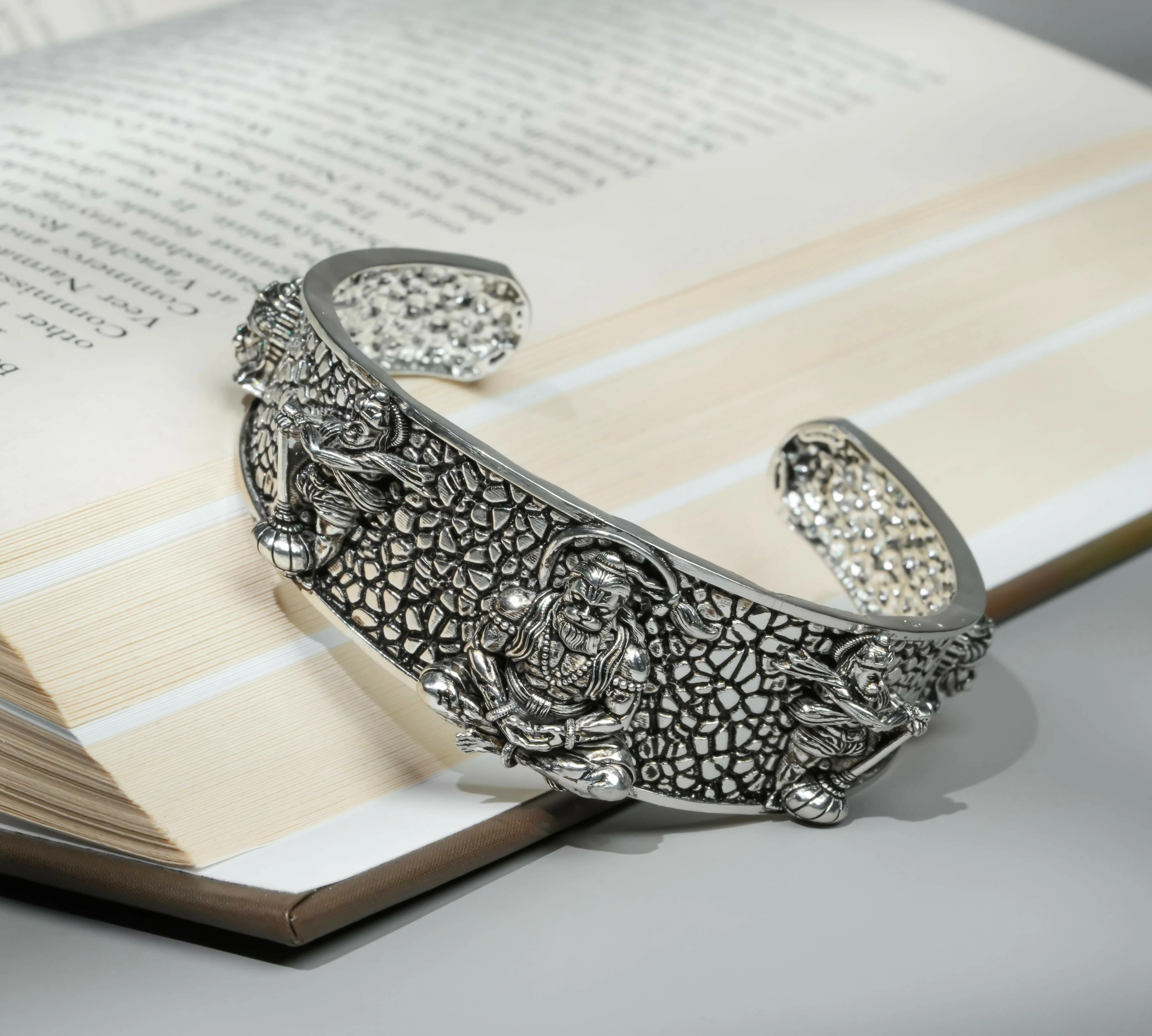 Spiritual Hanumanji Rakshak Kada Metal Bracelet - Image 2