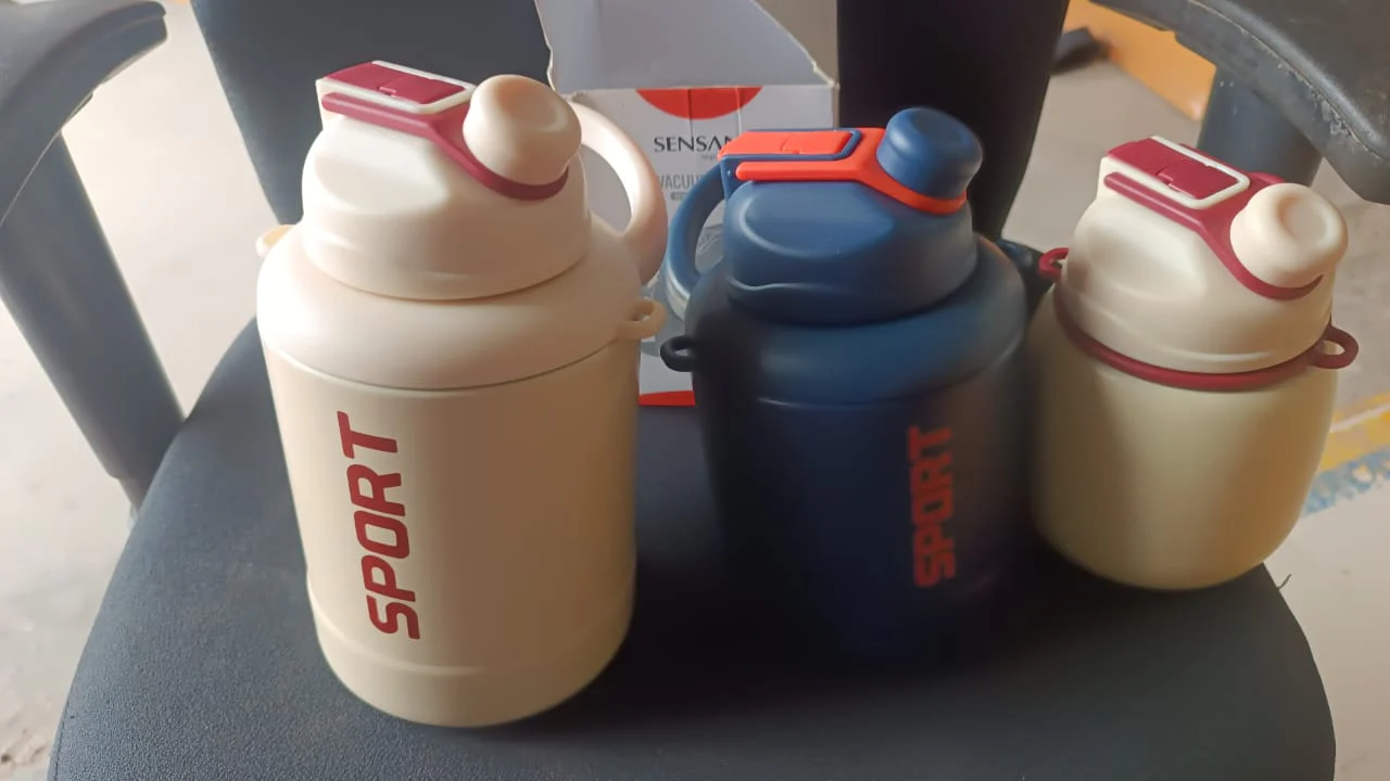 Sports Vacuum Bottle with Shoulder Strap 1 Pc Stylish Mix Design & Size - Image 7