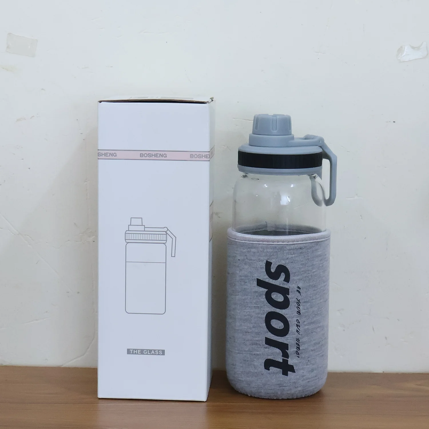 Sports Water Bottle with Protective Sleeve - (1 Pc / 700 ML) - Image 7