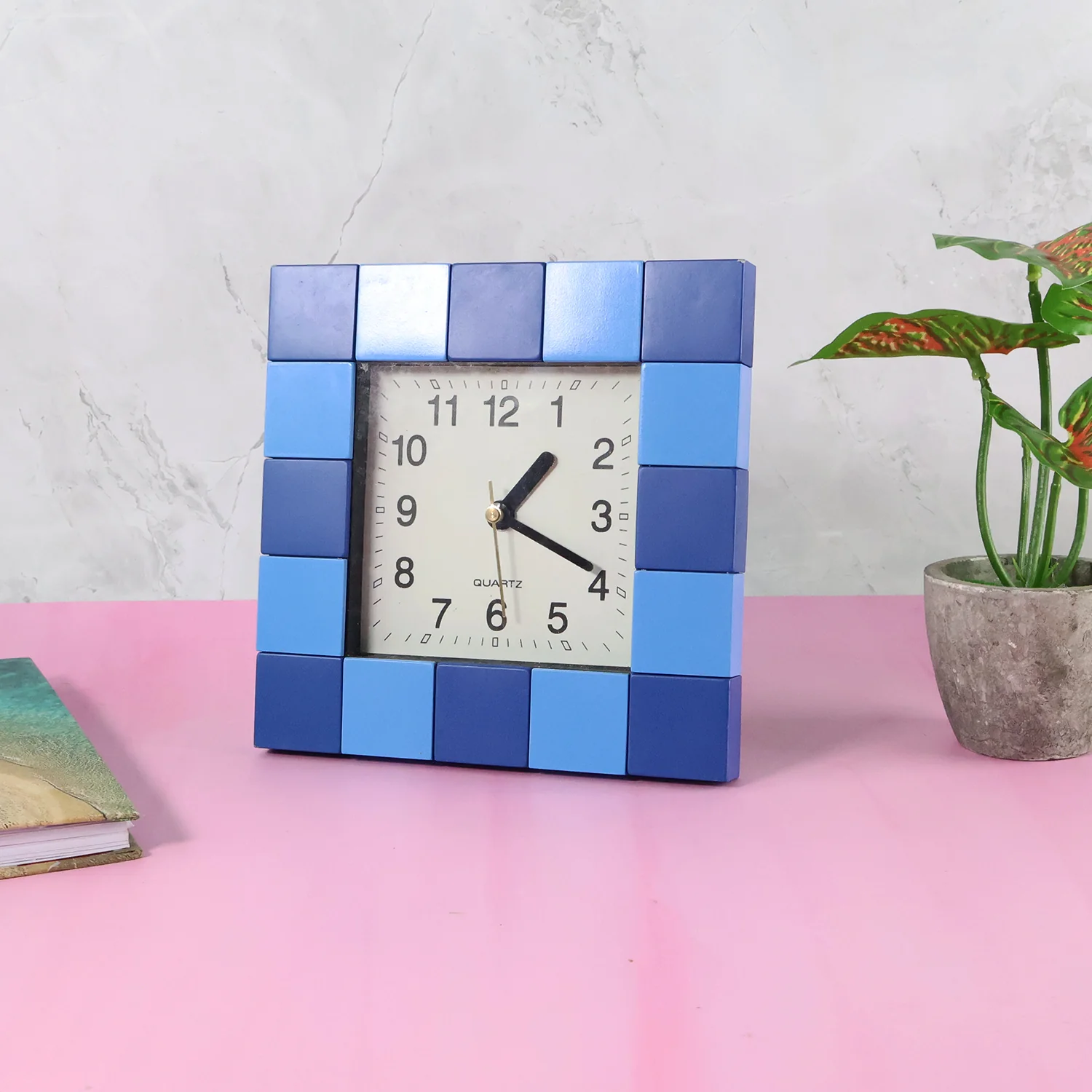 Square Quartz Table Clock - (1 Pc) - Image 3